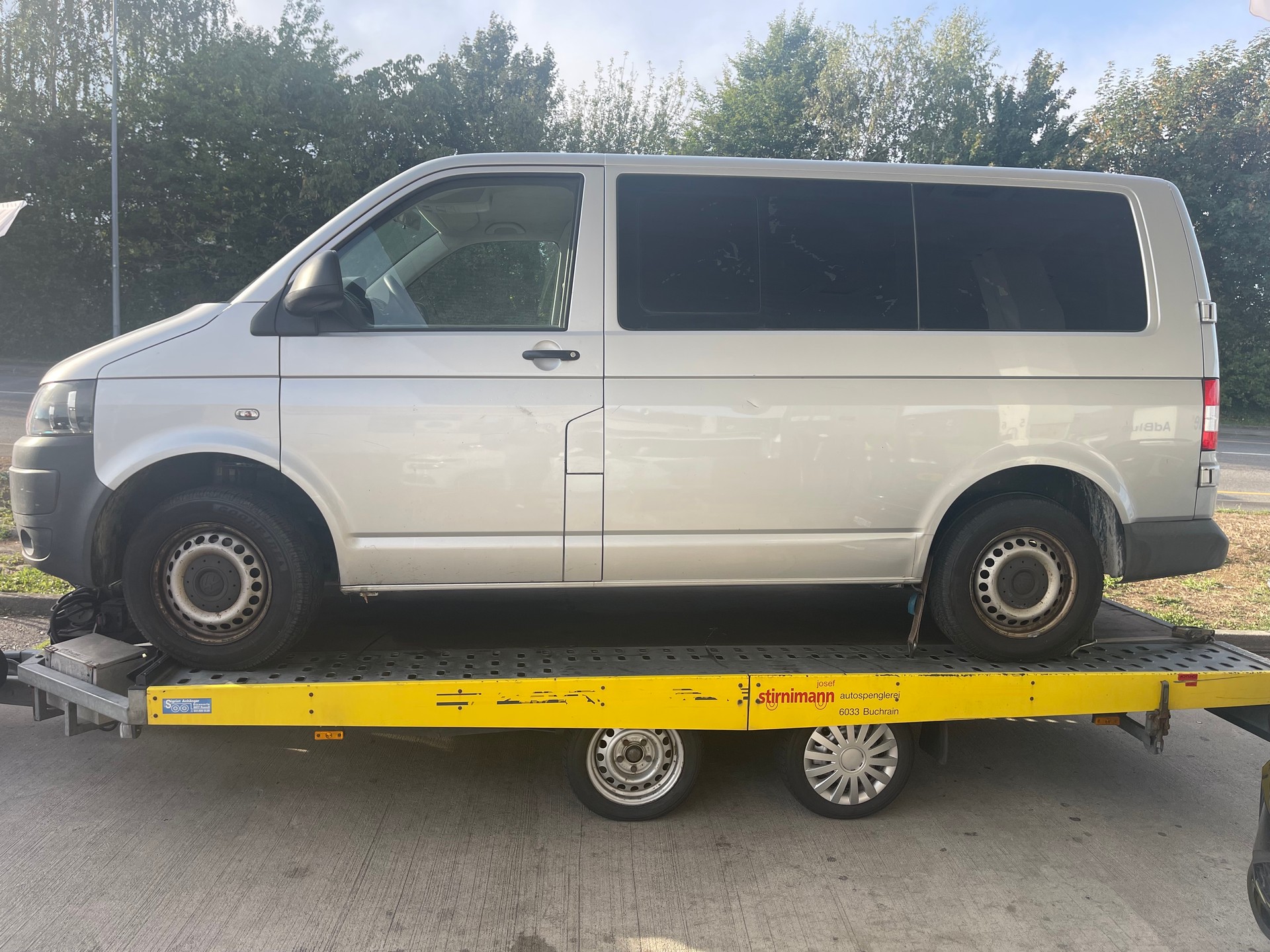 VW T5 2.0 TDI-image-2