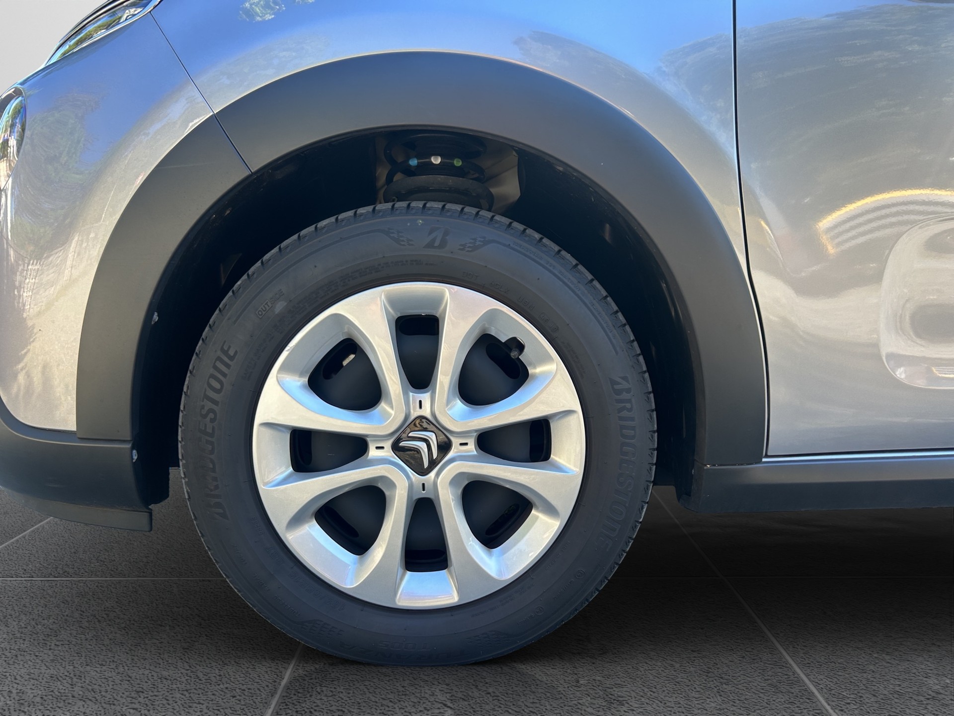 CITROEN C3 1.2i PureTech Feel-image-5