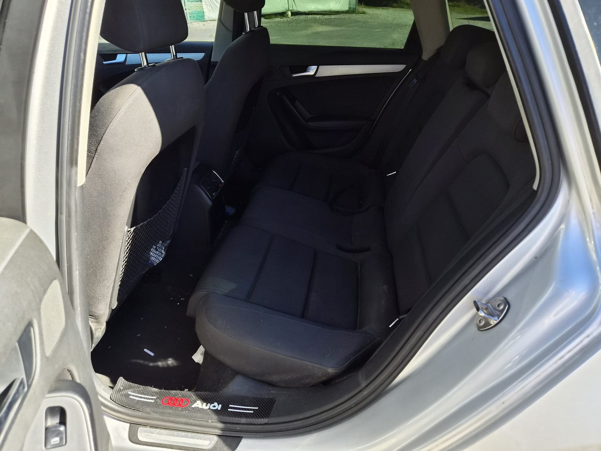 AUDI A4 Avant 1.8 TFSI multitronic-image-10