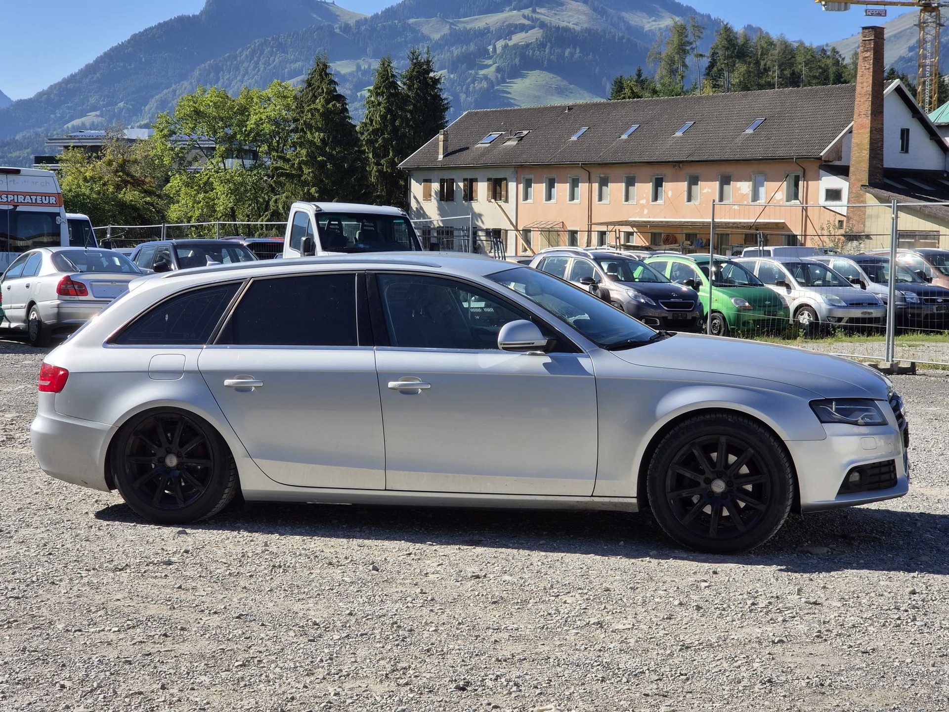 AUDI A4 Avant 1.8 TFSI multitronic-image-3