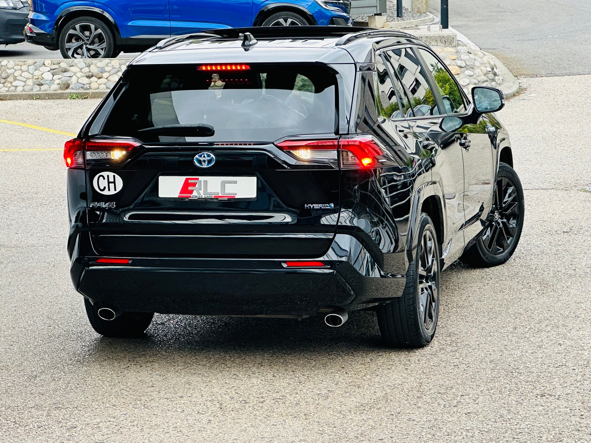 TOYOTA RAV-4 2.5 HSD Black Edition e-CVT 4WD-image-10