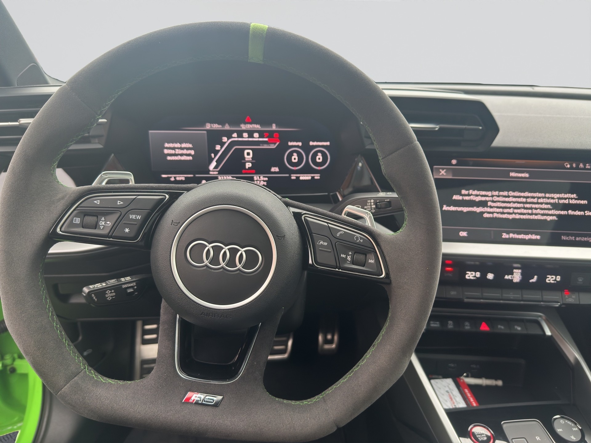 AUDI RS3 Limousine 2.5 TFSI quattro S-tronic-image-9