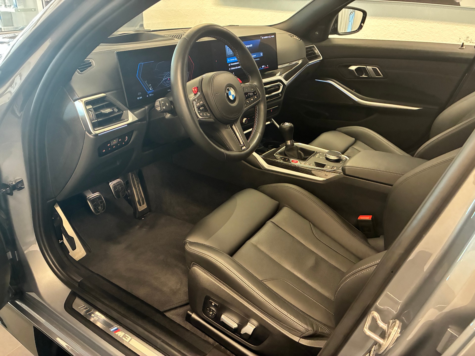 BMW M3-image-8