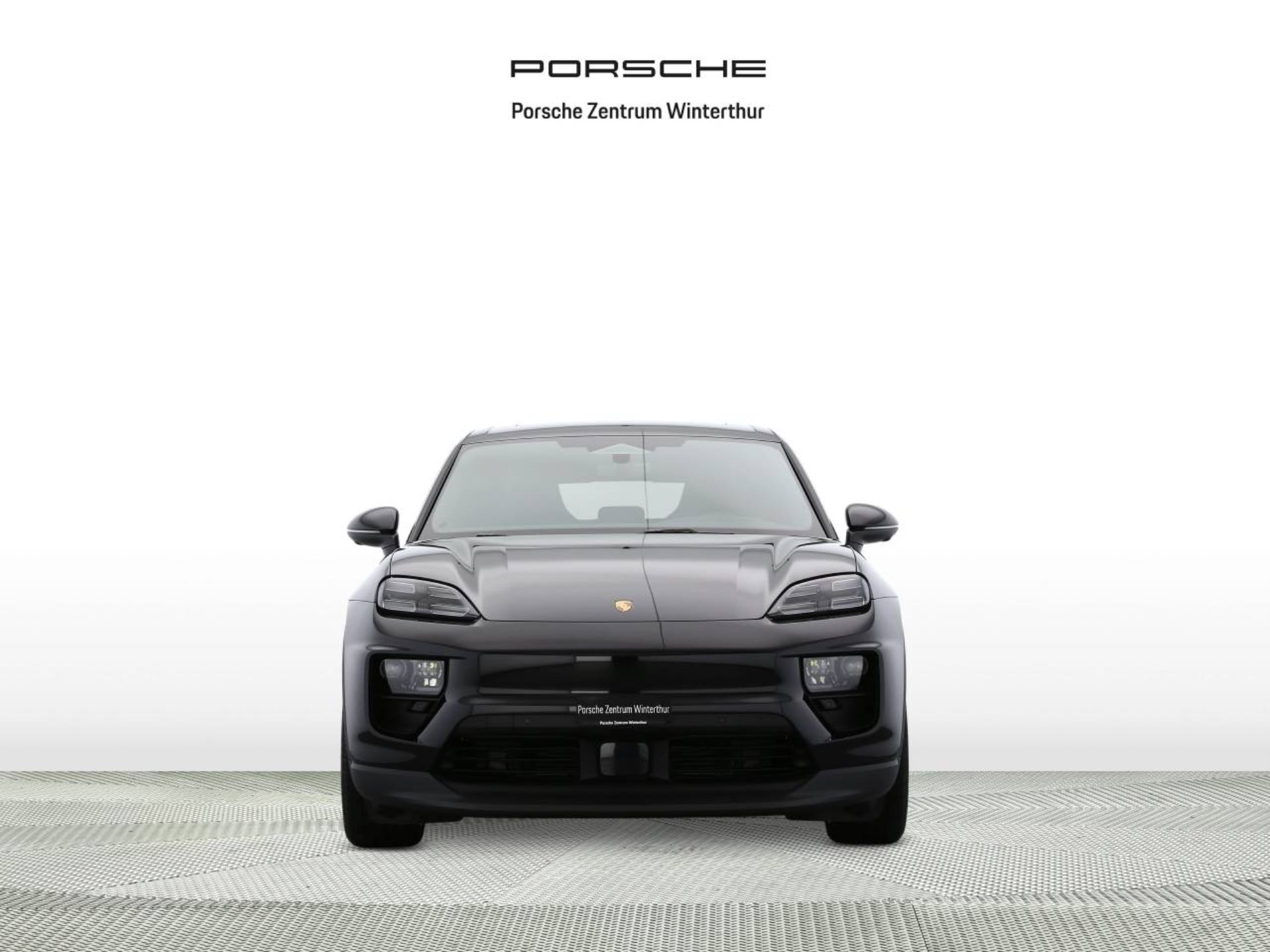 PORSCHE Macan 4-image-5