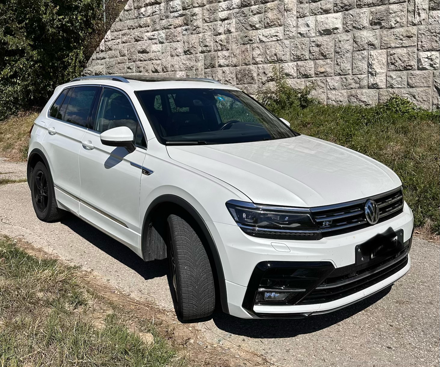 VW 2.0 TSI R-Line