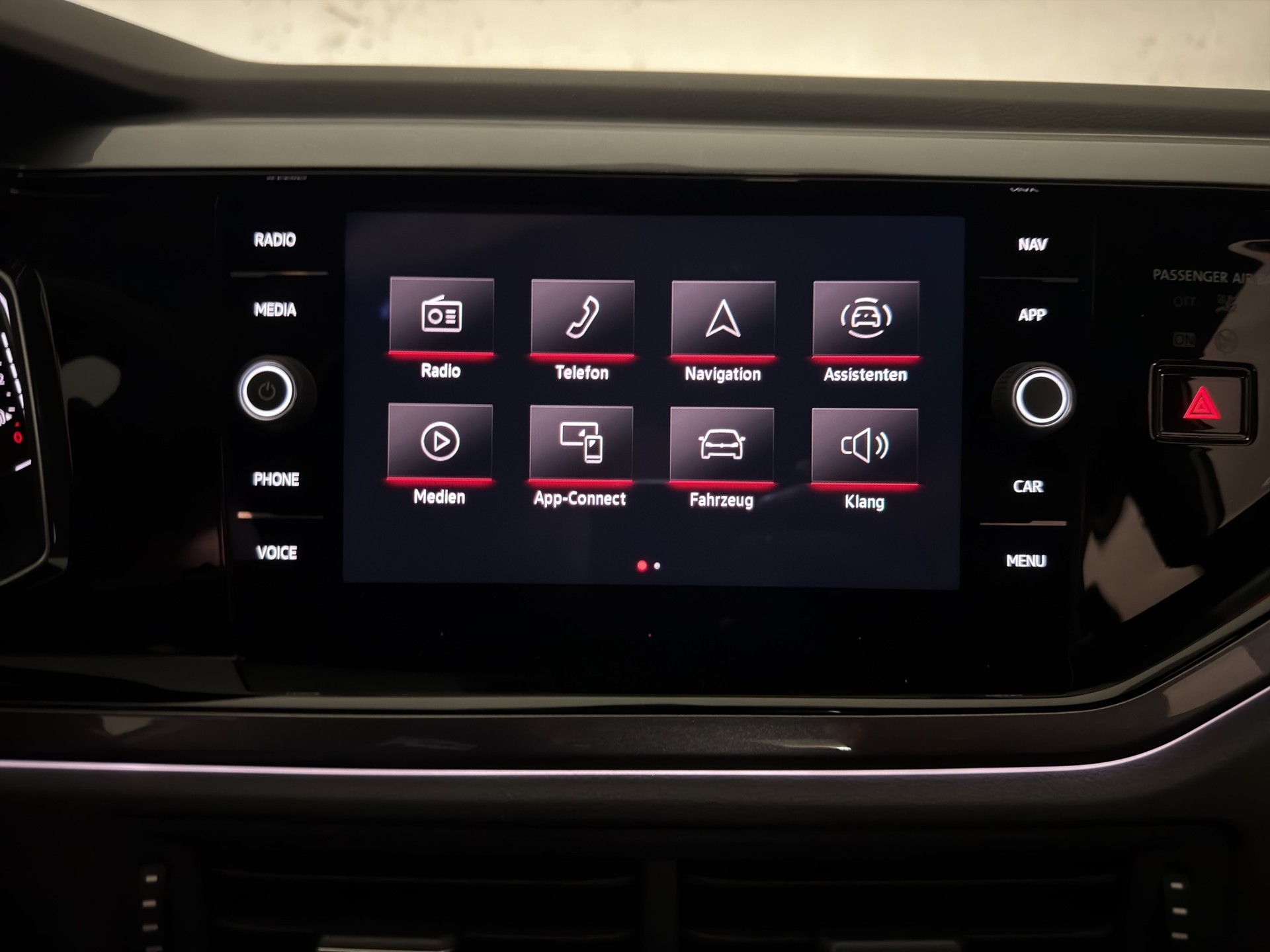 VW Polo 2.0 TSI GTI DSG-image-18