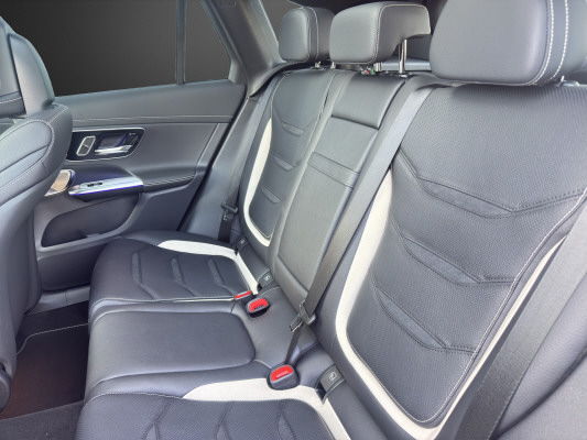 MERCEDES-BENZ GLC 53 AMG 4Matic+ 9G-Tro-image-9