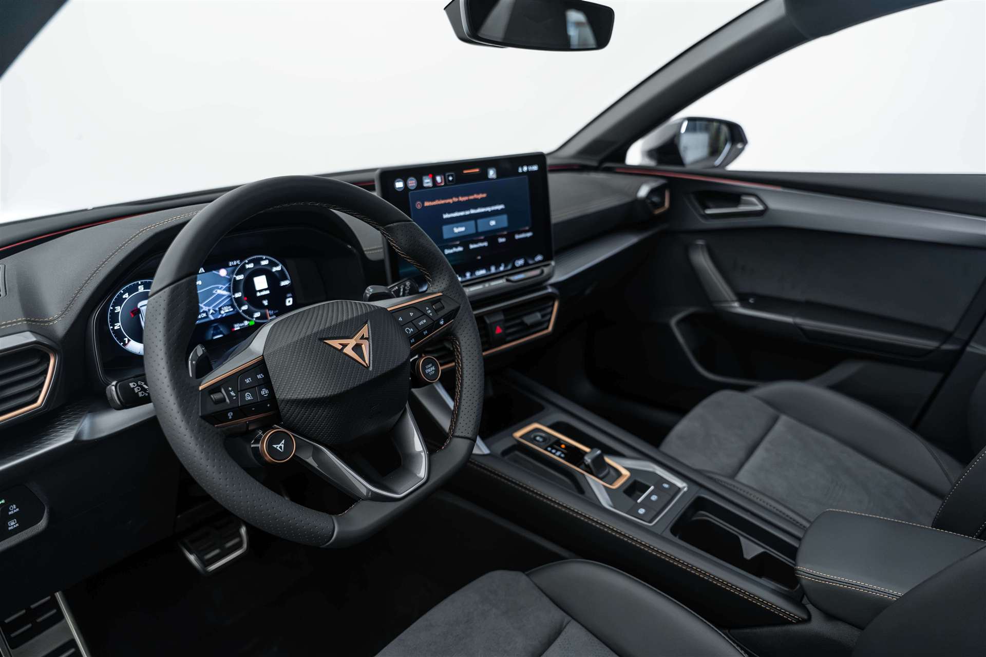 CUPRA CUPRA LEON ST 1.5 eTSi DSG-Automat-image-5