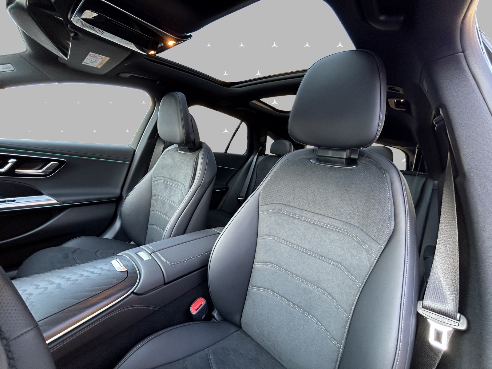 MERCEDES-BENZ E 220 d T 4Matic 9G-Tronic-image-8