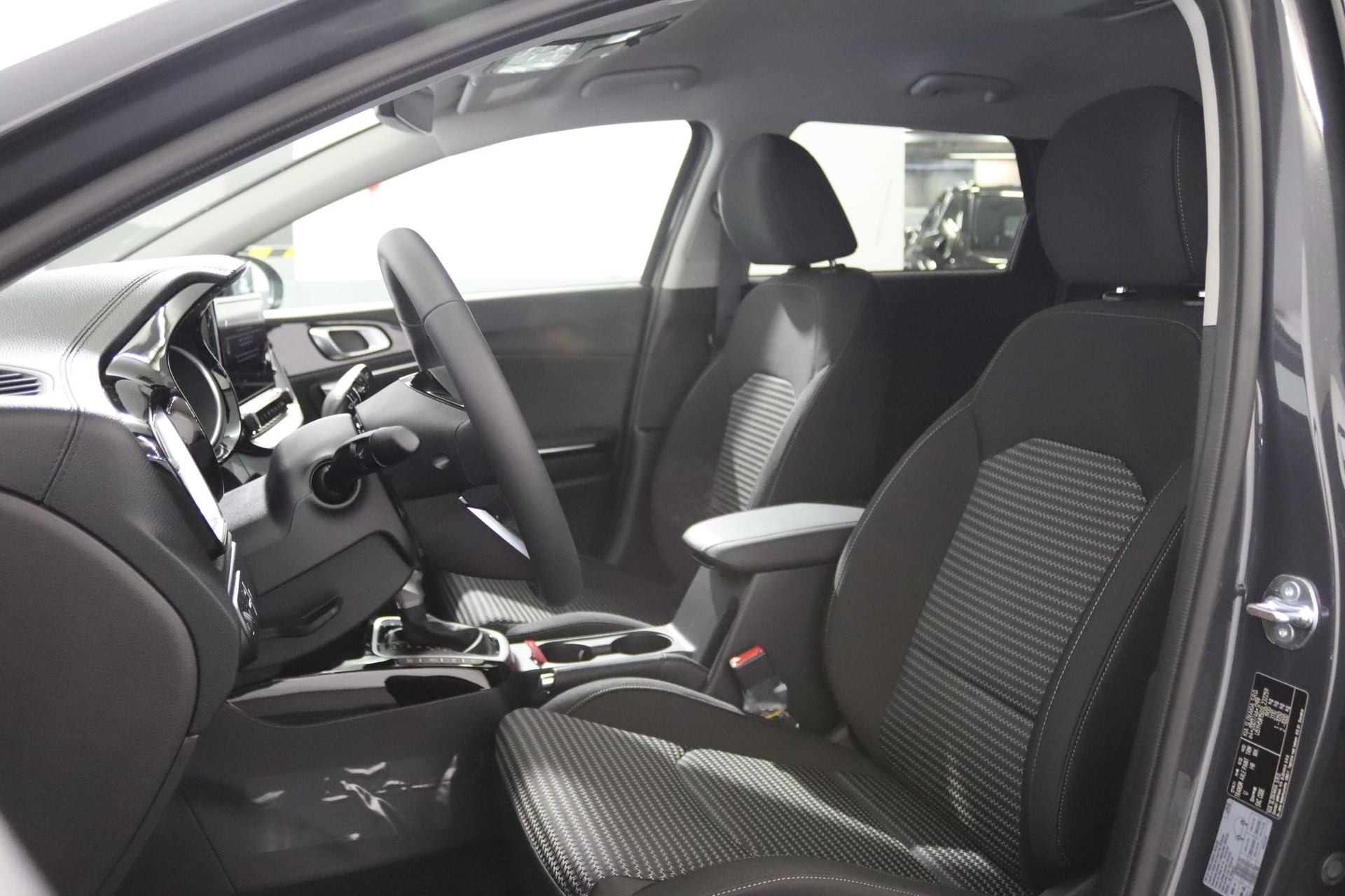 KIA Ceed SW 1.5 T-GDi MHEV Power-image-2