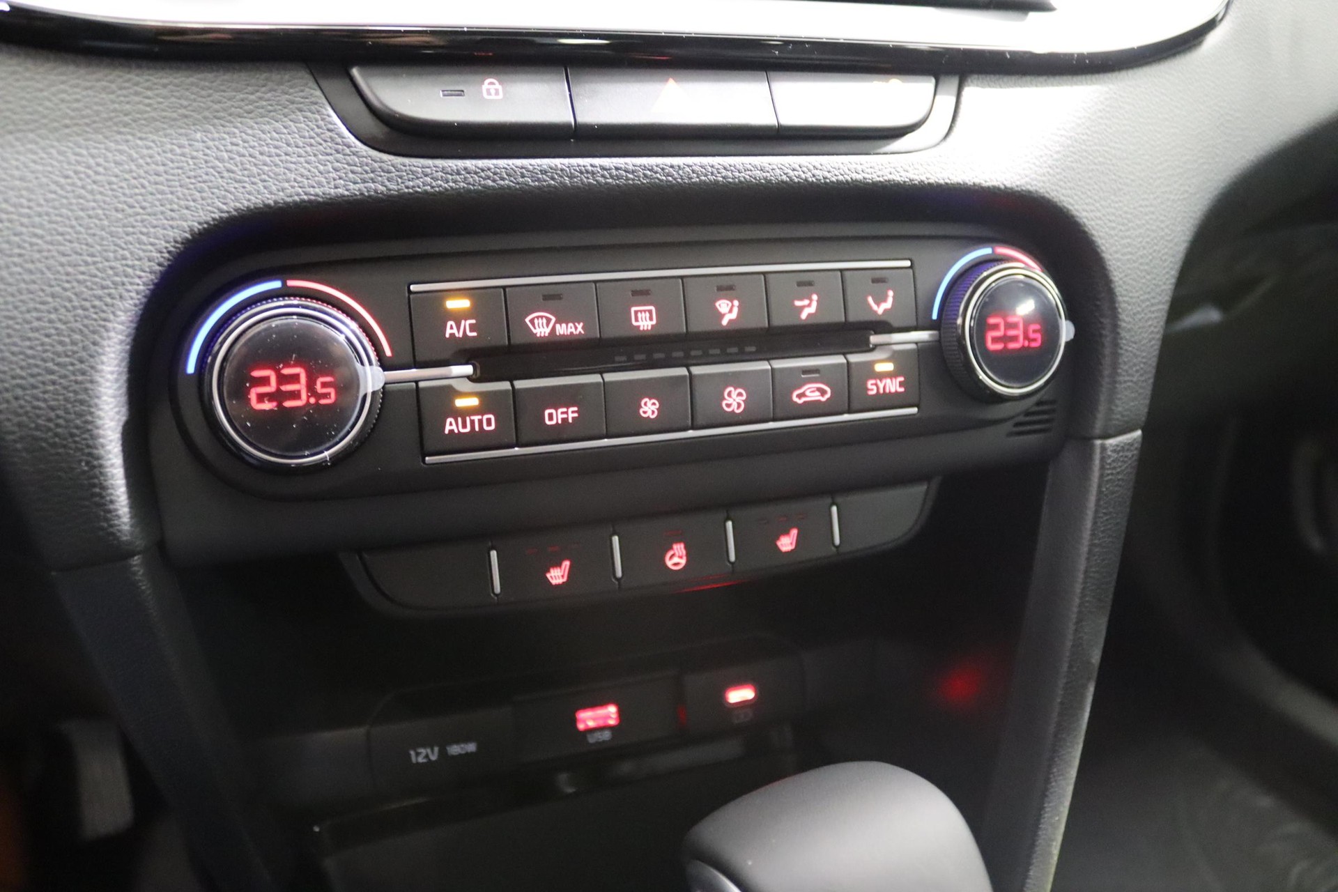 KIA Ceed SW 1.5 T-GDi MHEV Power-image-9