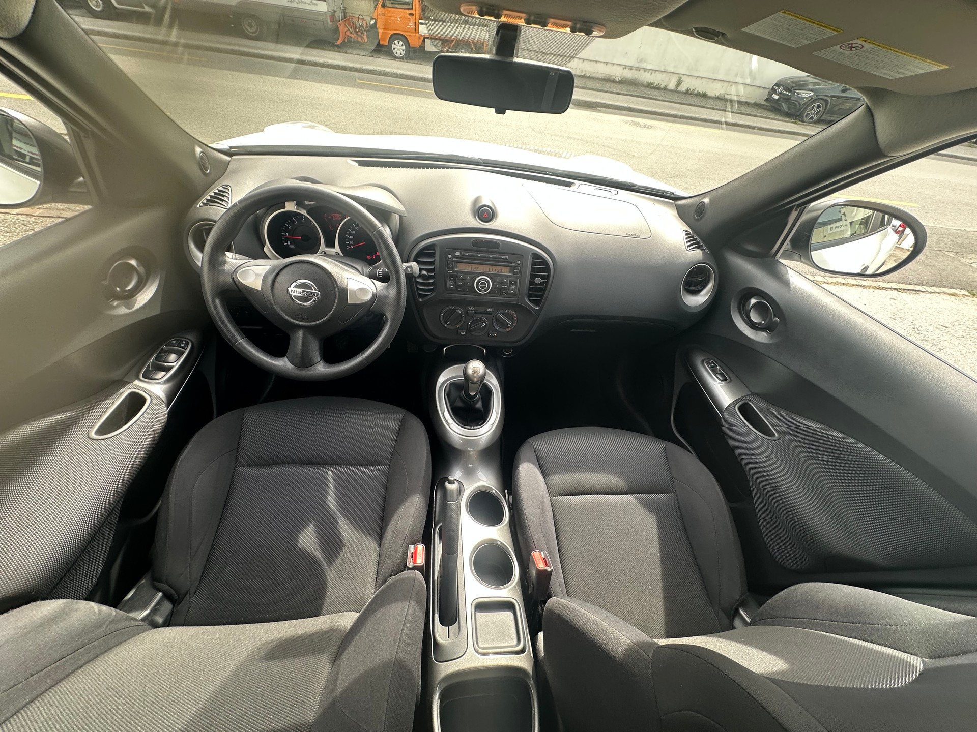 NISSAN Juke 1.6 visia-image-6