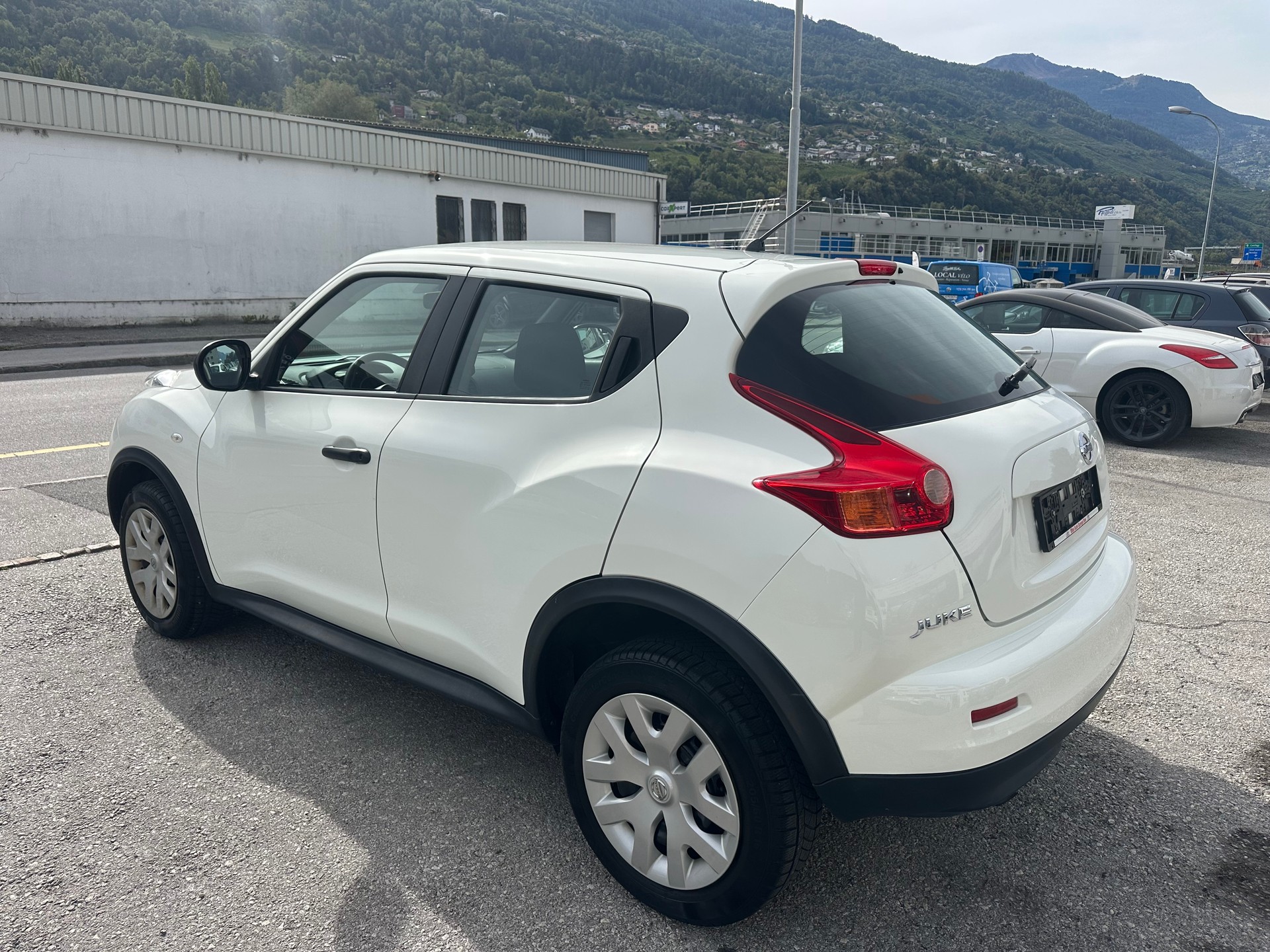 NISSAN Juke 1.6 visia-image-5