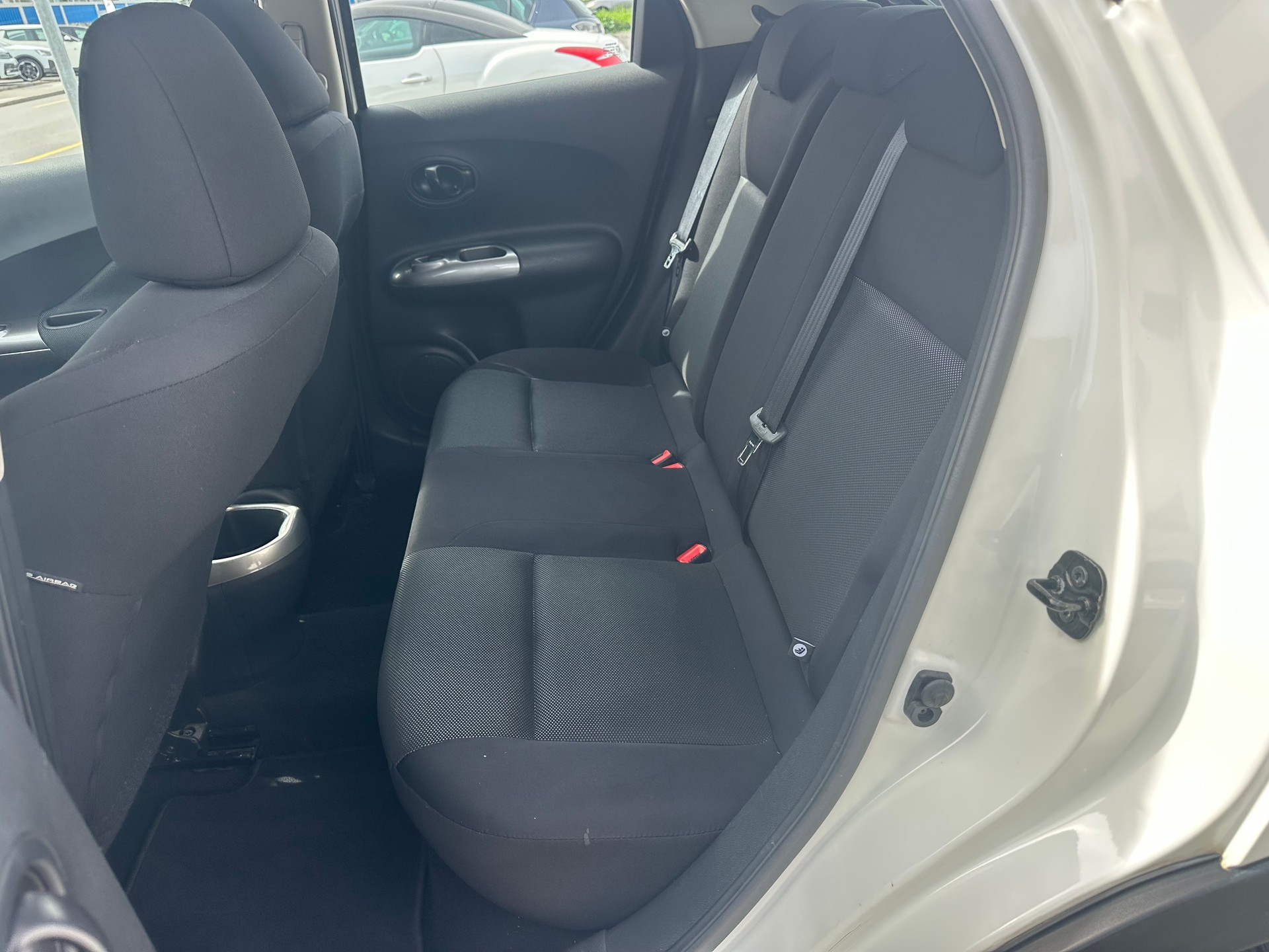 NISSAN Juke 1.6 visia-image-10