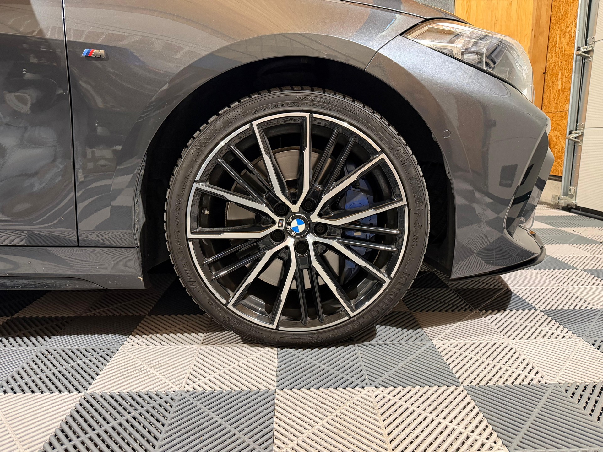 BMW M135i xDrive Steptronic-image-20