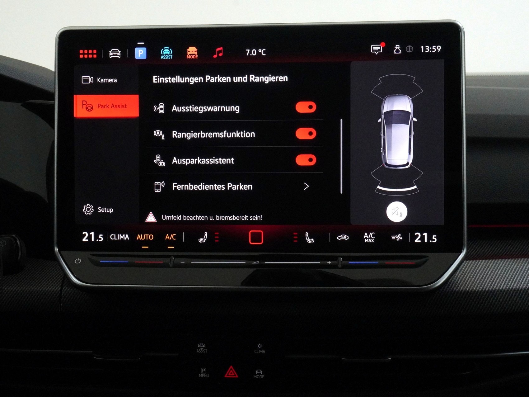 VW Golf VIII Variant 1.5 eTSI R-Line DSG-image-17