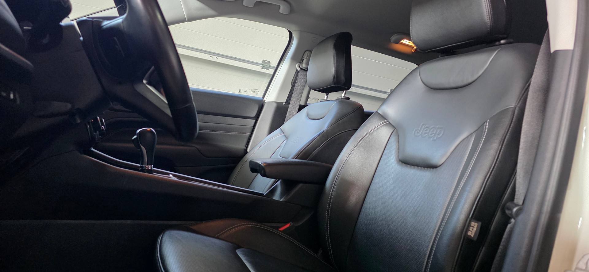 JEEP Compass 1.3 T PHEV Limited AWD *360°Kamera*CarPlay/AndroidAuto*Sitzkühlung&Heizung*Lenkradheizung*-image-9