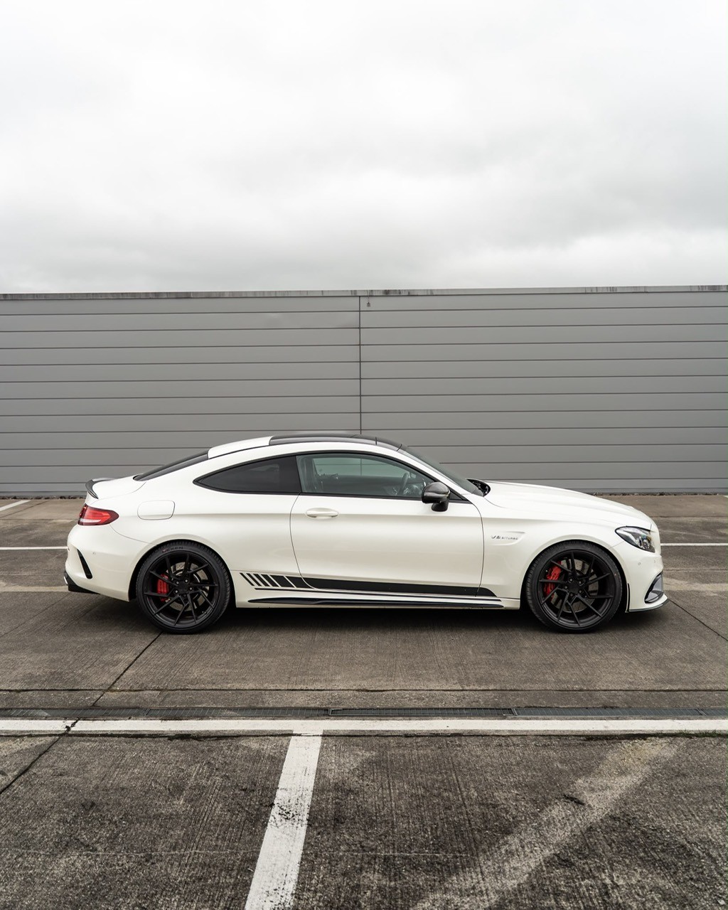 MERCEDES-BENZ C 63 S AMG-image-3