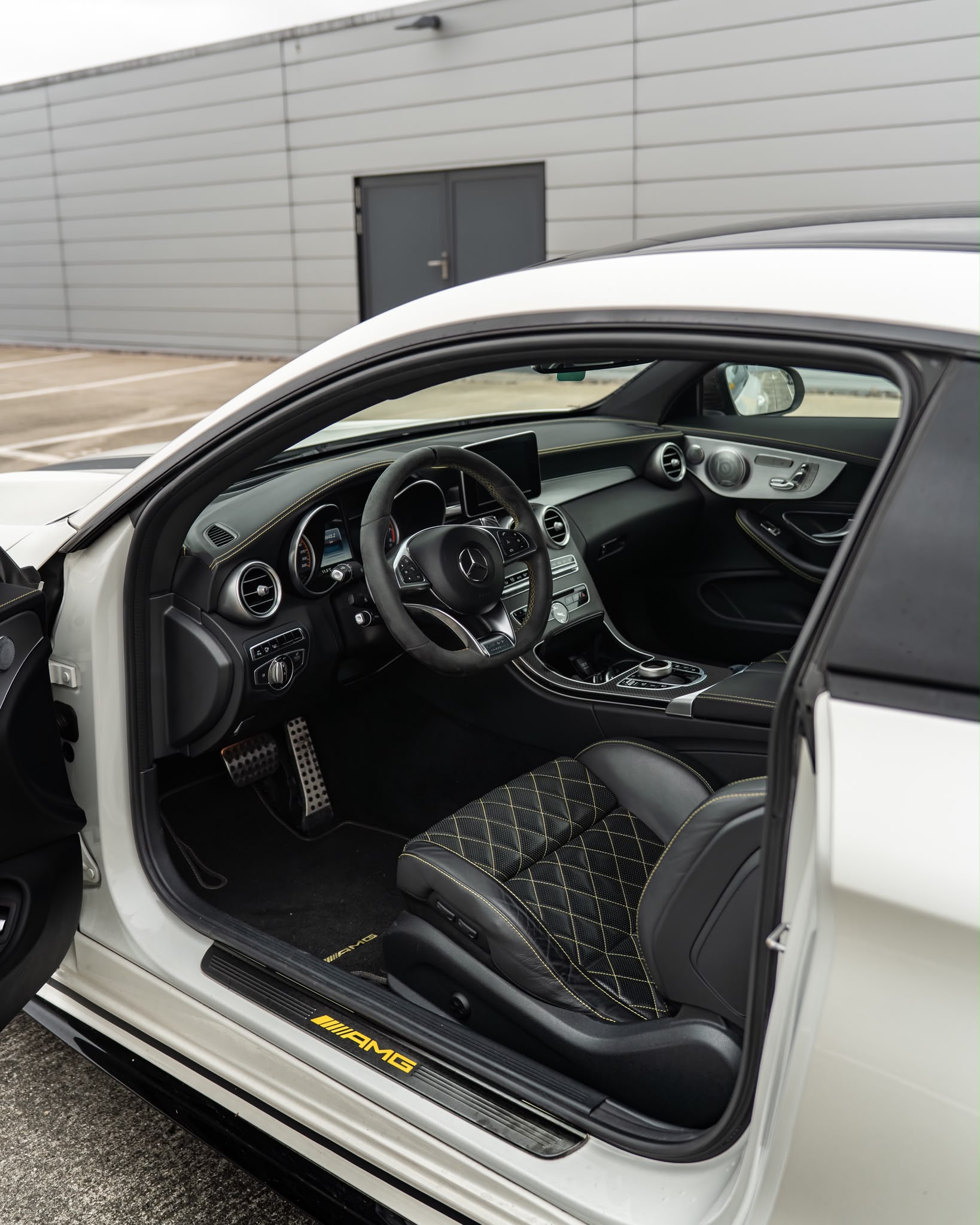 MERCEDES-BENZ C 63 S AMG-image-4
