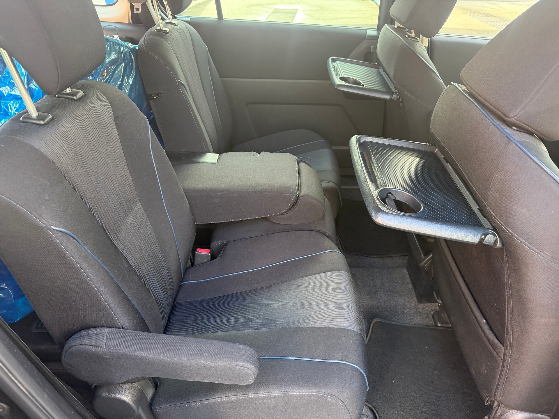 MAZDA 5 2.0 16V Exclusive-image-12