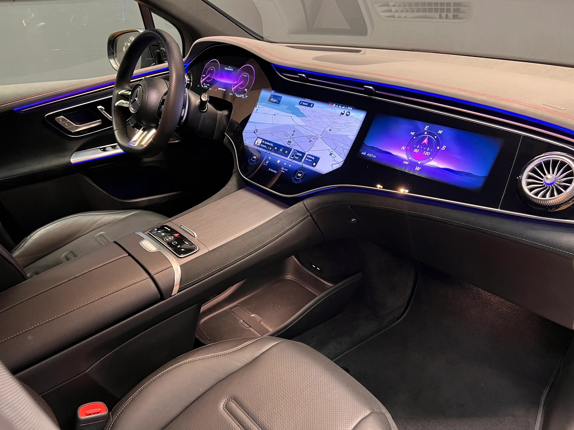 MERCEDES-BENZ EQE SUV AMG 43 4M - AMG / DISTRONIC-image-7