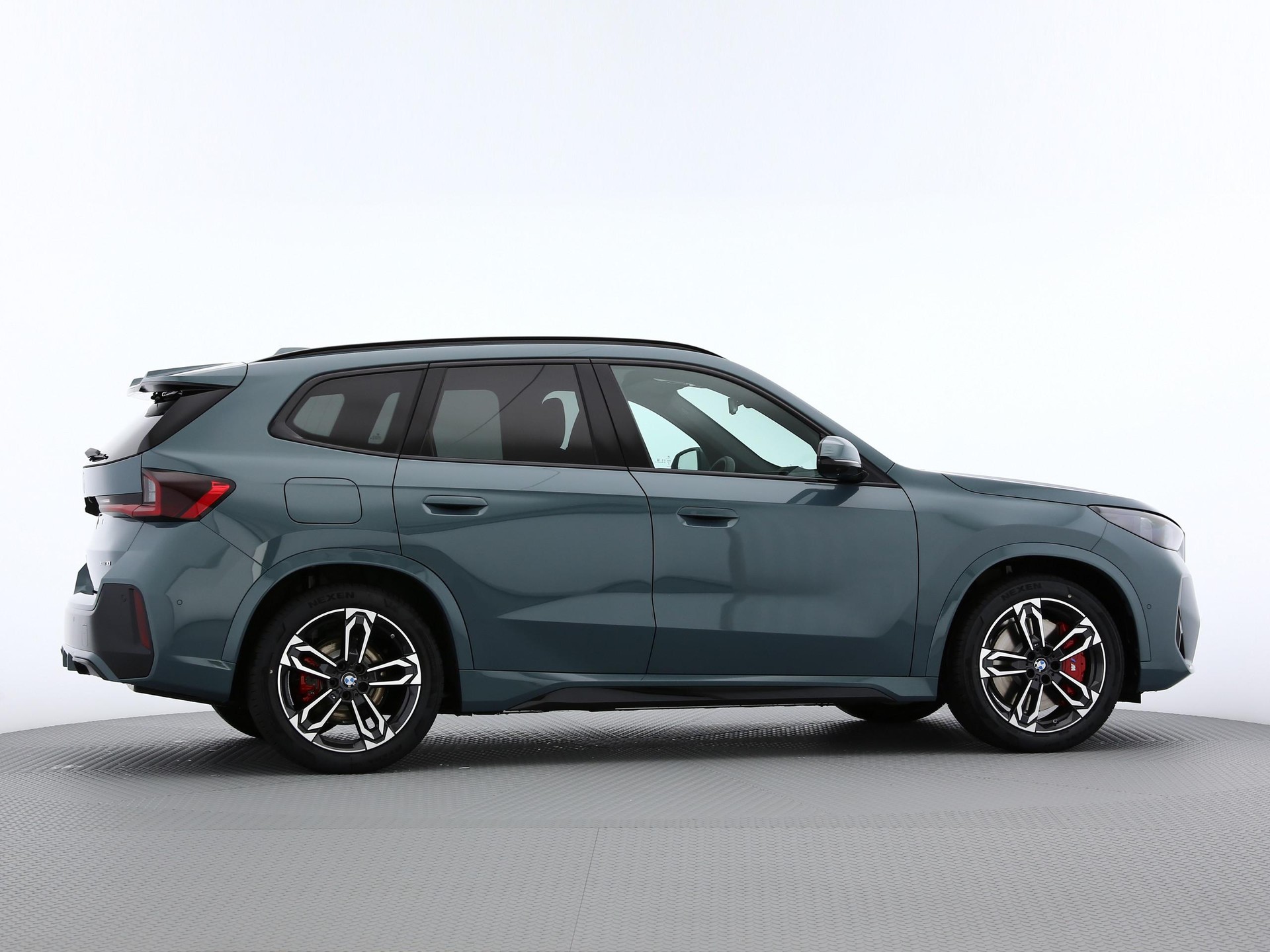 BMW iX1 U11 30 xDrive-image-19