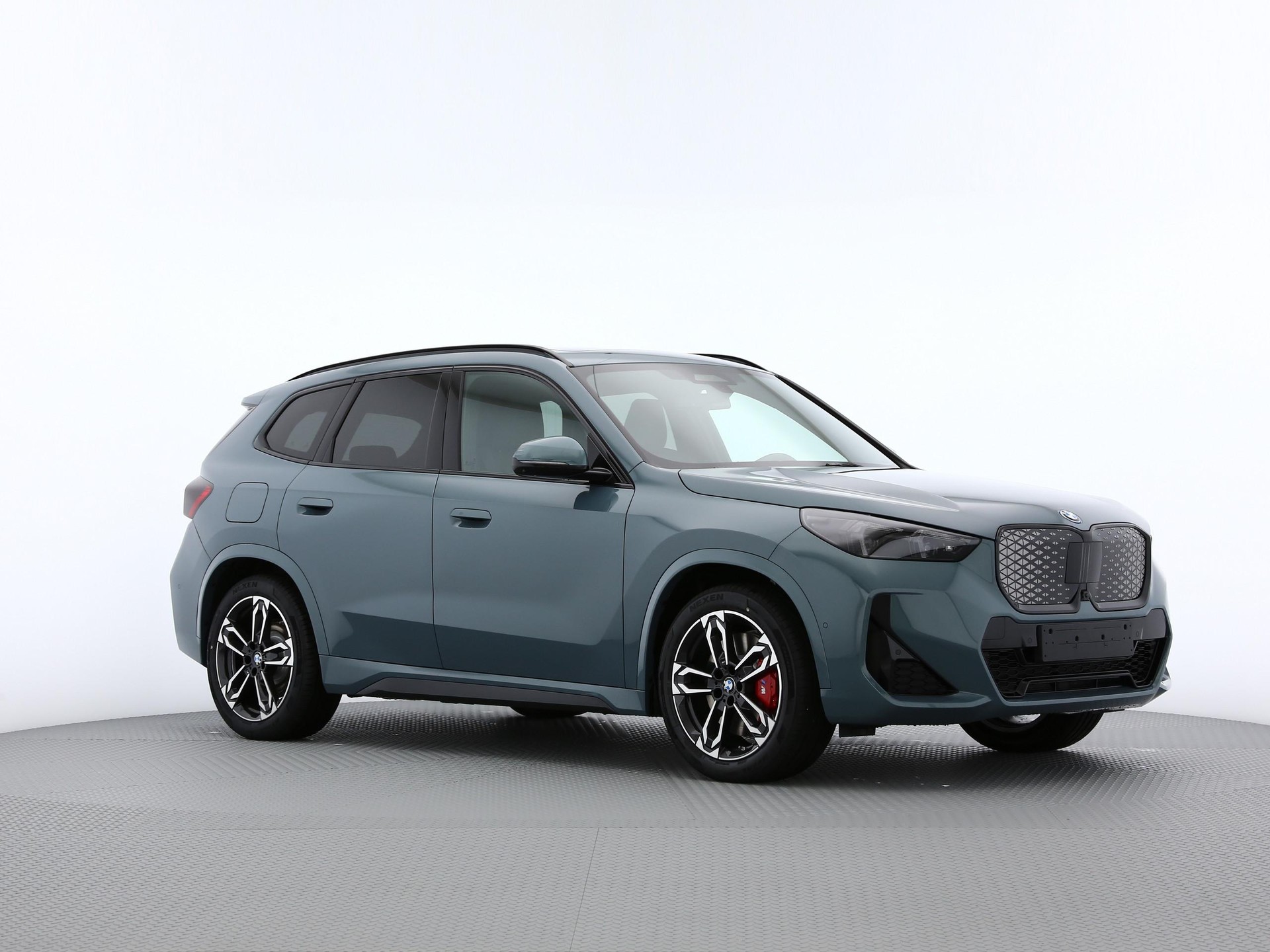 BMW iX1 U11 30 xDrive-image-23