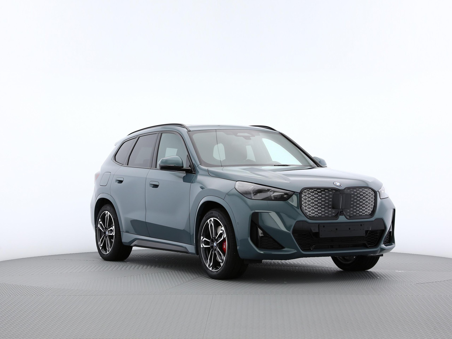 BMW iX1 U11 30 xDrive-image-24