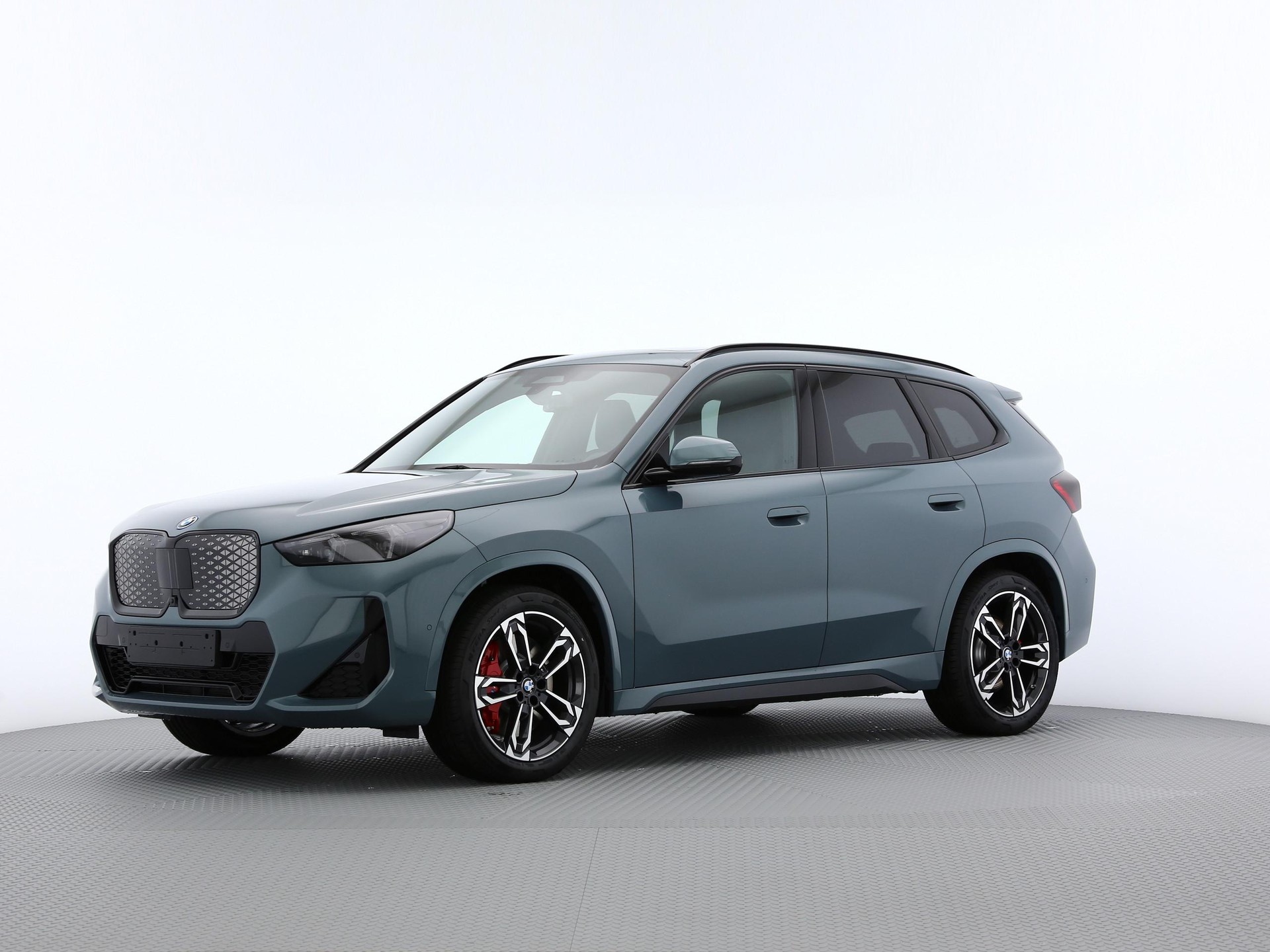 BMW iX1 U11 30 xDrive-image-0