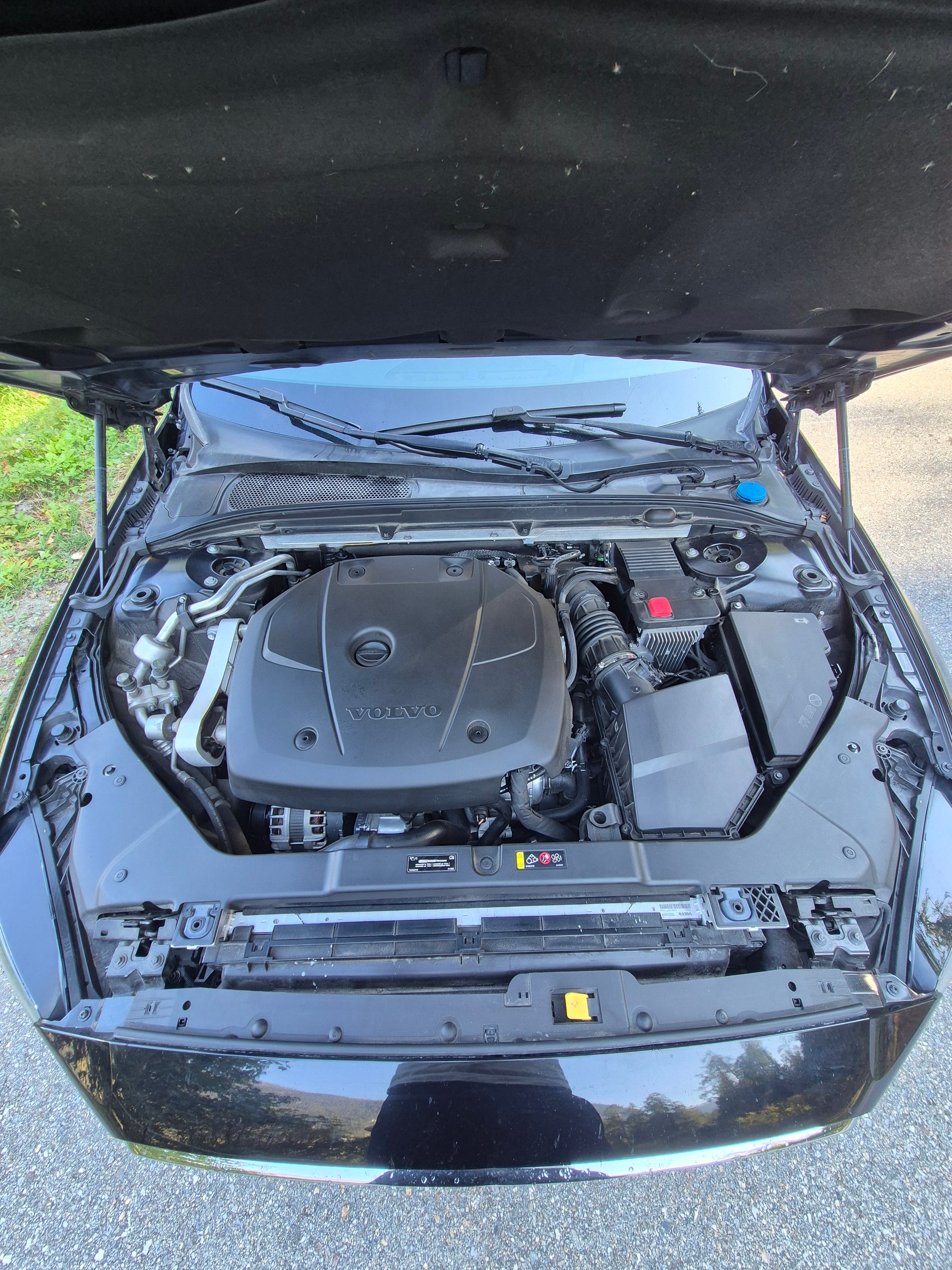 VOLVO 2.0 T6 Inscription AWD-image-2
