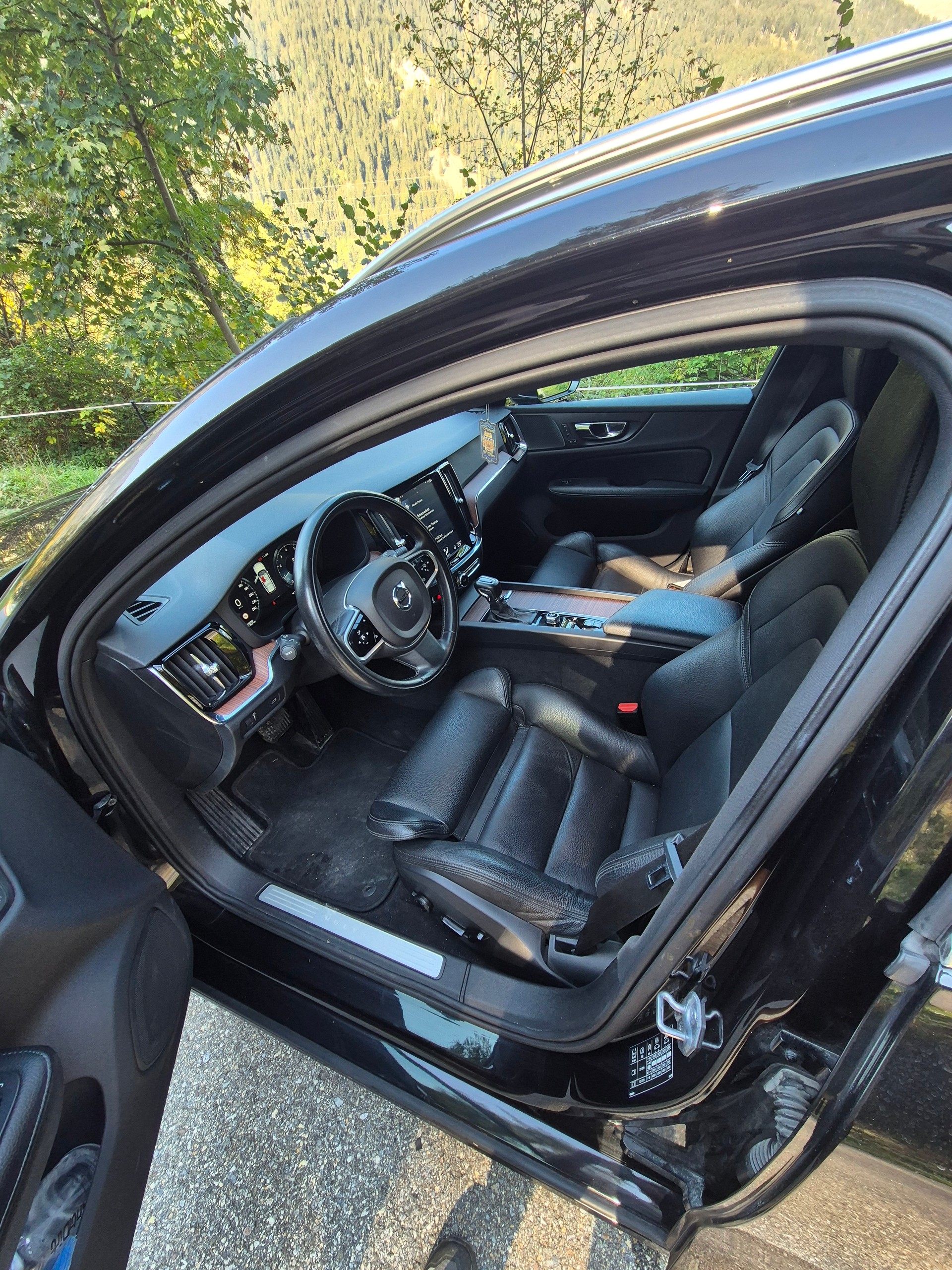 VOLVO 2.0 T6 Inscription AWD-image-4