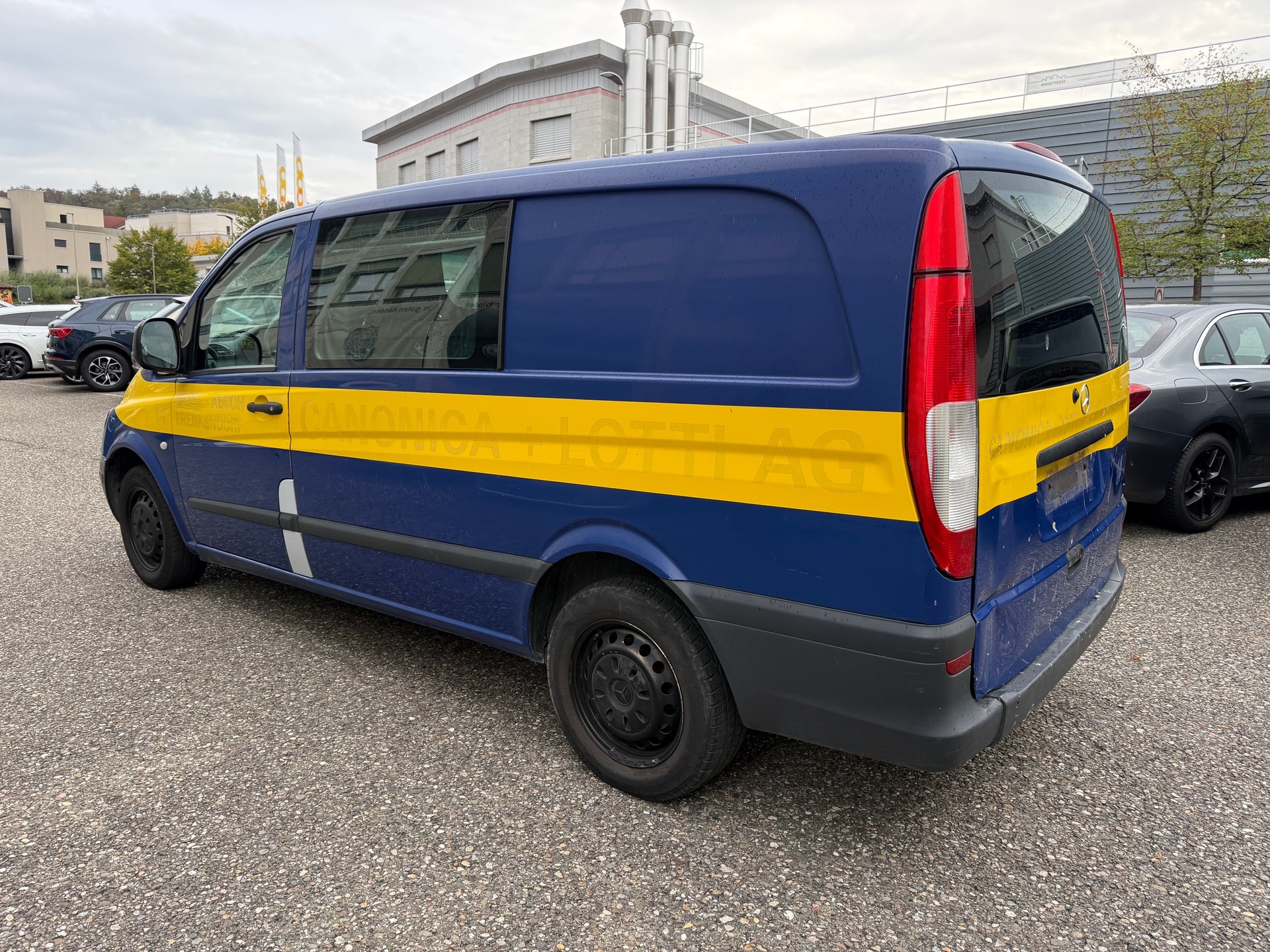 MERCEDES-BENZ Vito 111 CDI-image-2