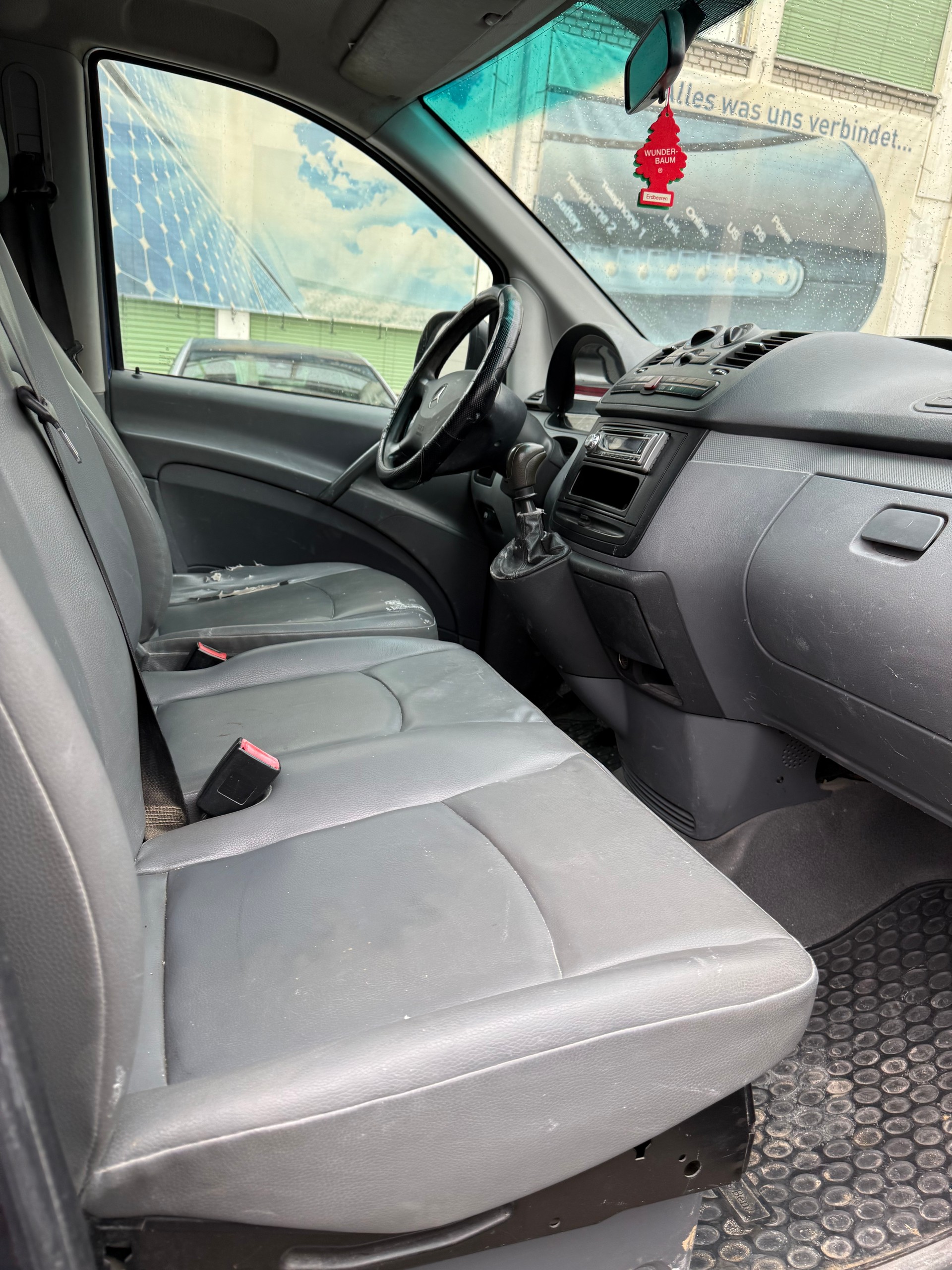 MERCEDES-BENZ Vito 111 CDI-image-4