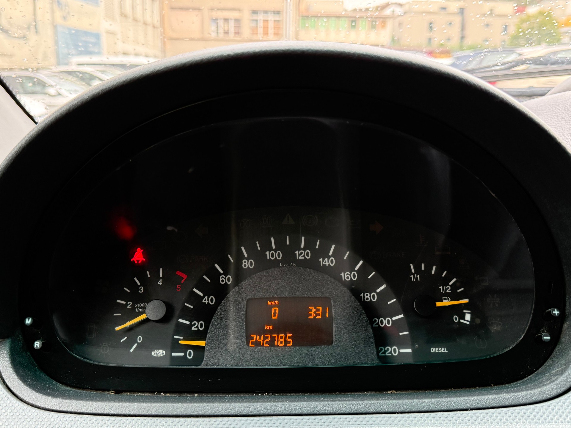 MERCEDES-BENZ Vito 111 CDI-image-5