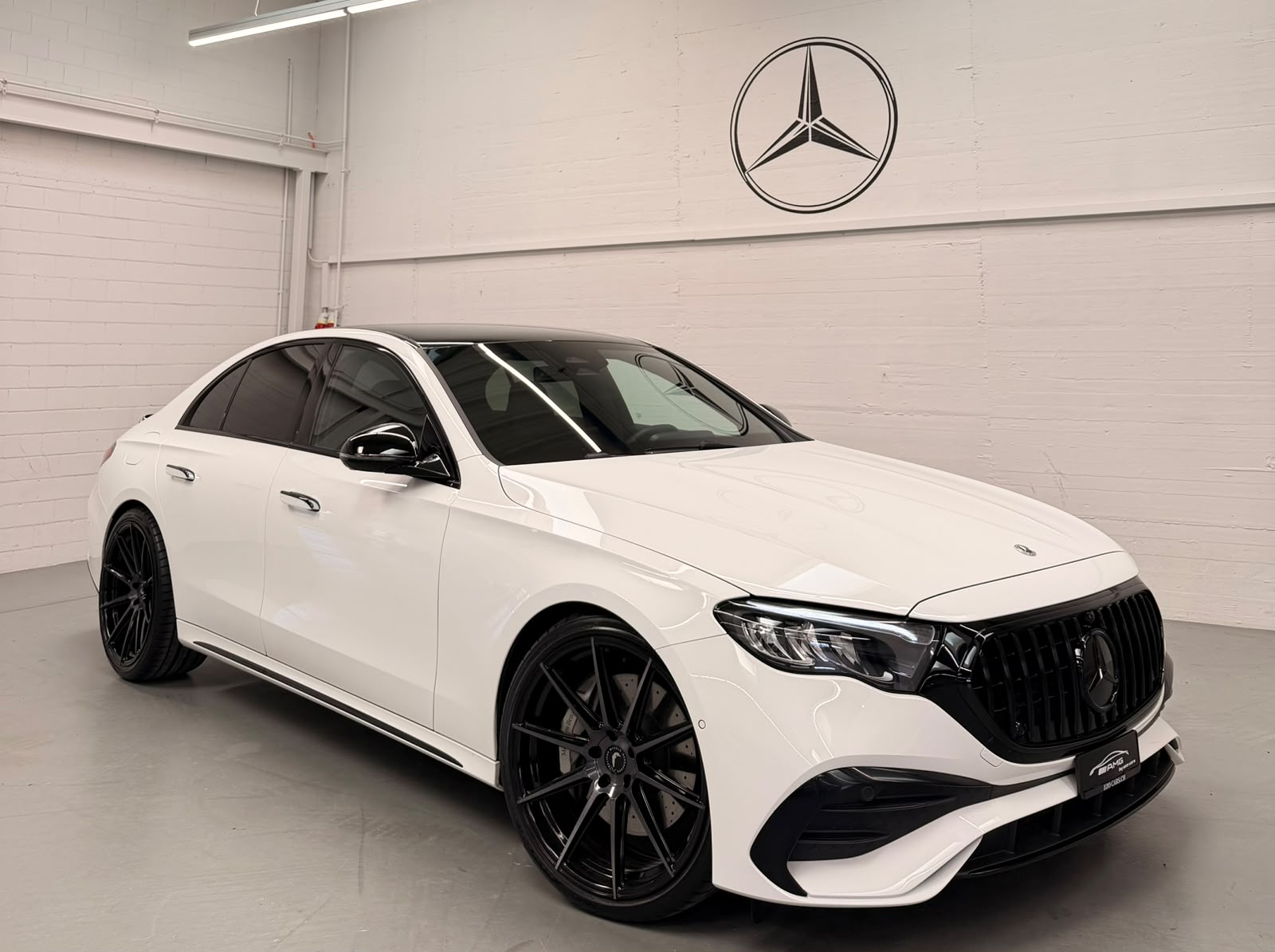 MERCEDES-BENZ E 200 AMG Bodykit 9G-Tronic Limited White&Black Performance 5Jahre Werksgarantie& Gratisservice-image-4