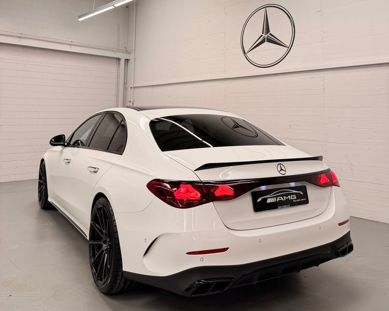 MERCEDES-BENZ E 200 AMG Bodykit 9G-Tronic Limited White&Black Performance 5Jahre Werksgarantie& Gratisservice-image-6