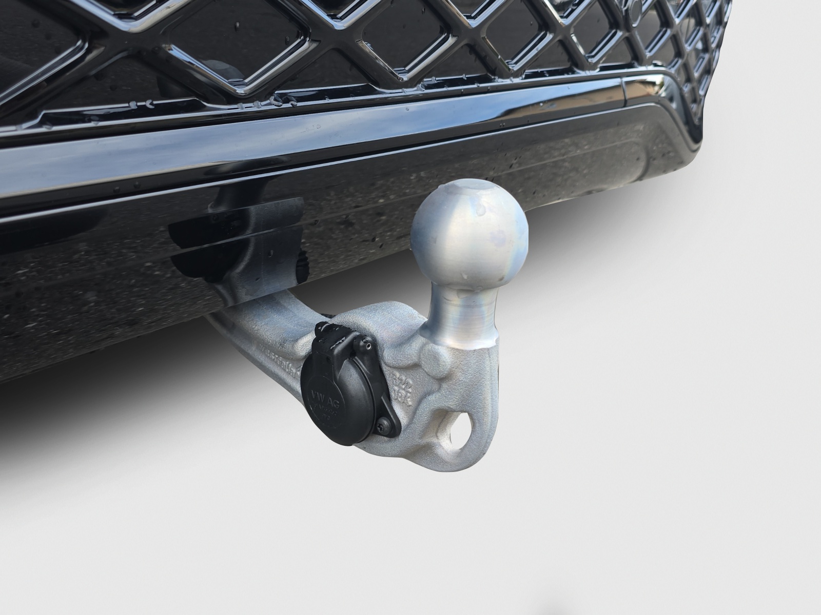 VW Tiguan 2.0 TSI DSG R-Line 4Motion-image-13