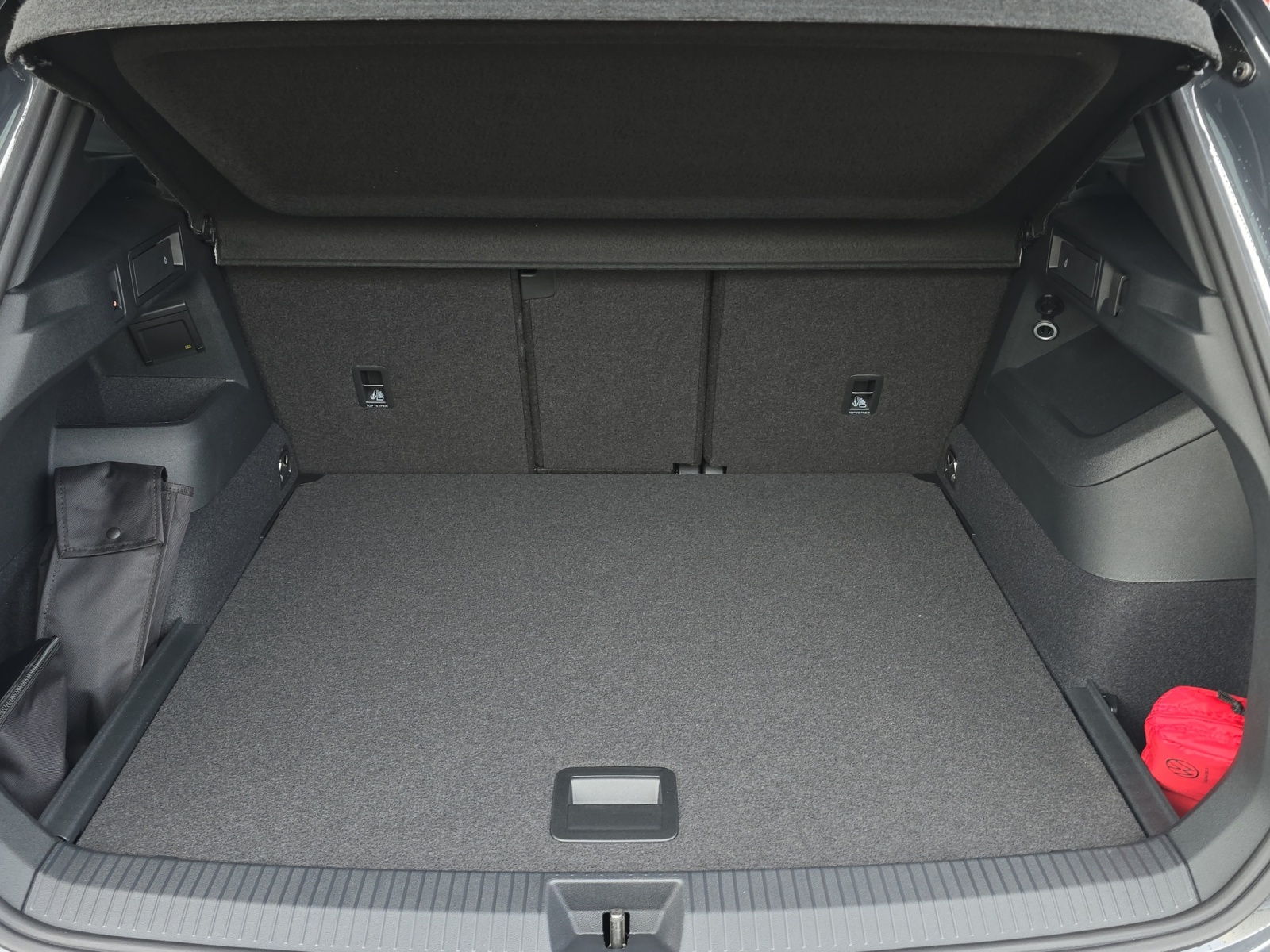 VW Tiguan 2.0 TSI DSG R-Line 4Motion-image-12