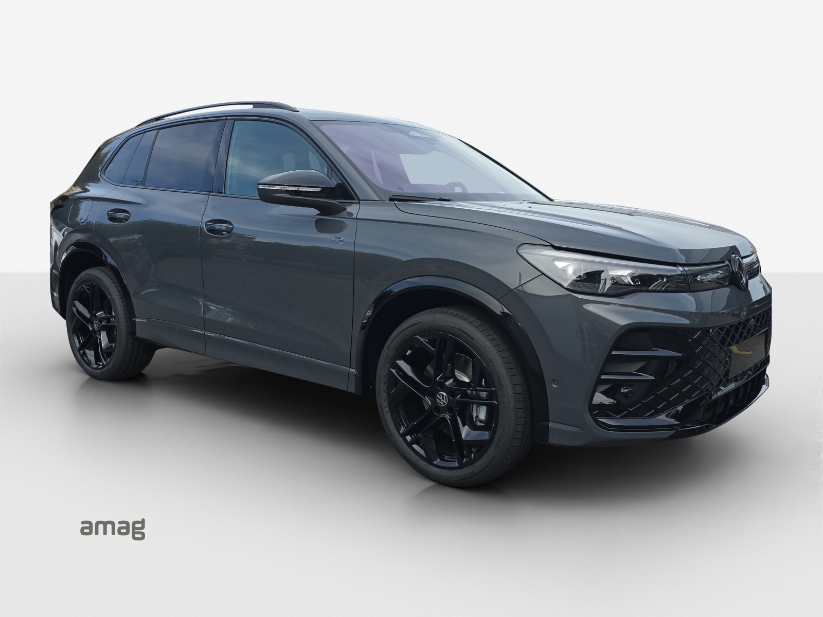 VW Tiguan 2.0 TSI DSG R-Line 4Motion-image-5
