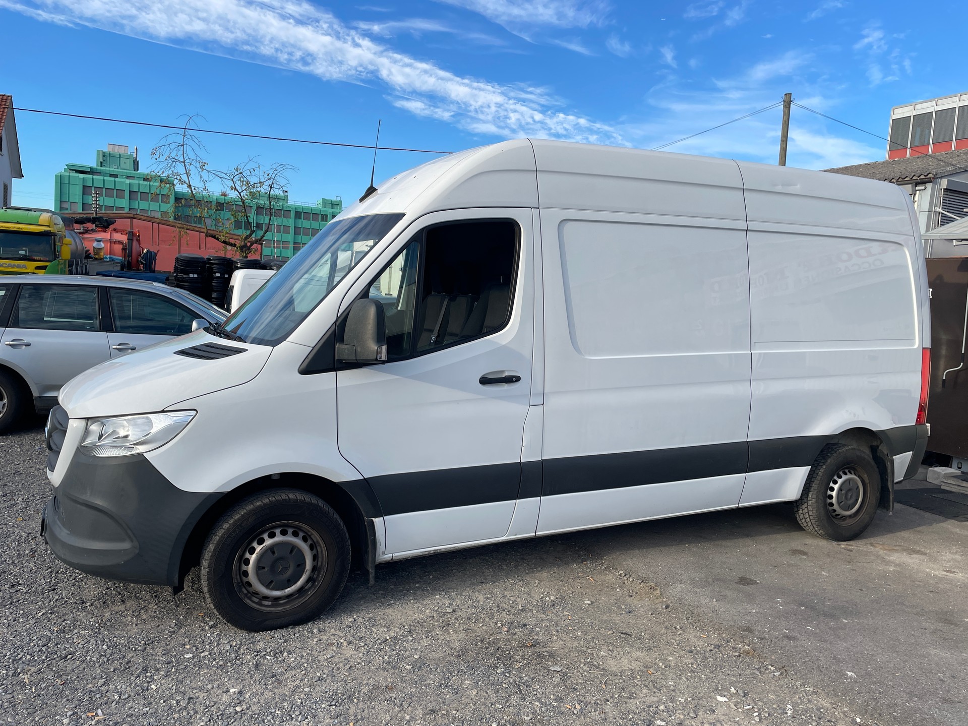 MERCEDES-BENZ Sprinter 314 CDI Standard 9G-TRONIC FWD-image-2