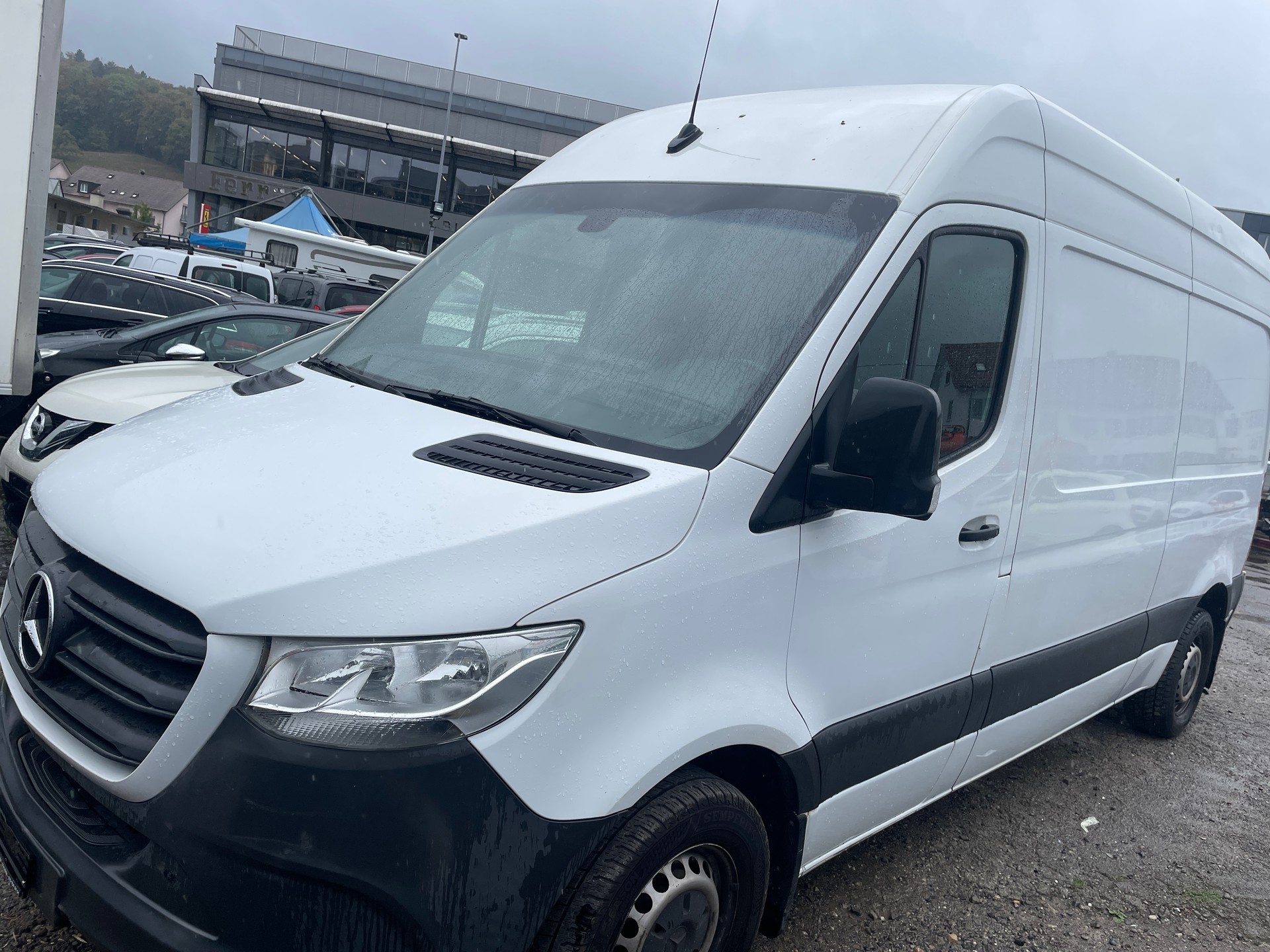 MERCEDES-BENZ Sprinter 314 CDI Standard 9G-TRONIC FWD-image-1