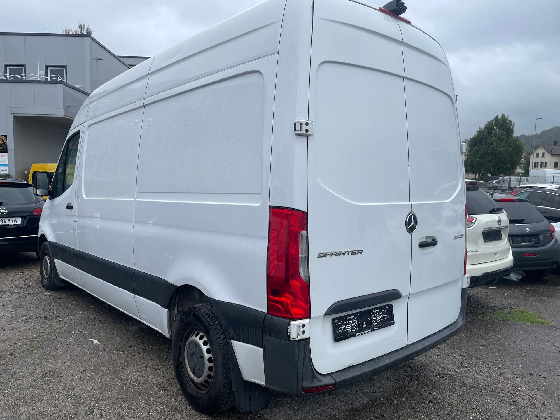 MERCEDES-BENZ Sprinter 314 CDI Standard 9G-TRONIC FWD-image-5