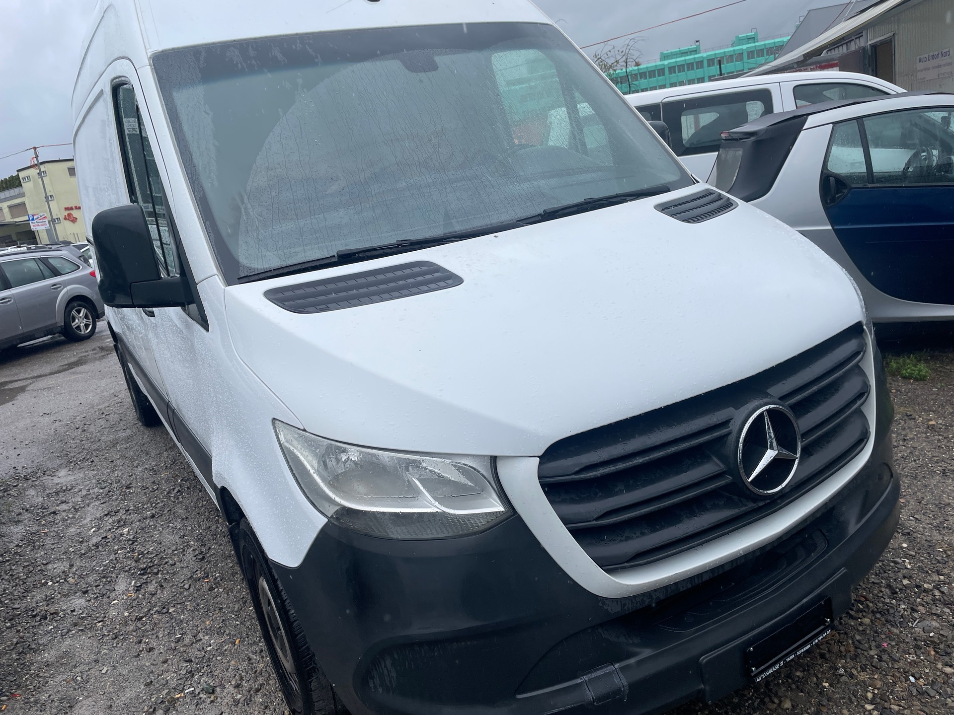 MERCEDES-BENZ Sprinter 314 CDI Standard 9G-TRONIC FWD-image-3