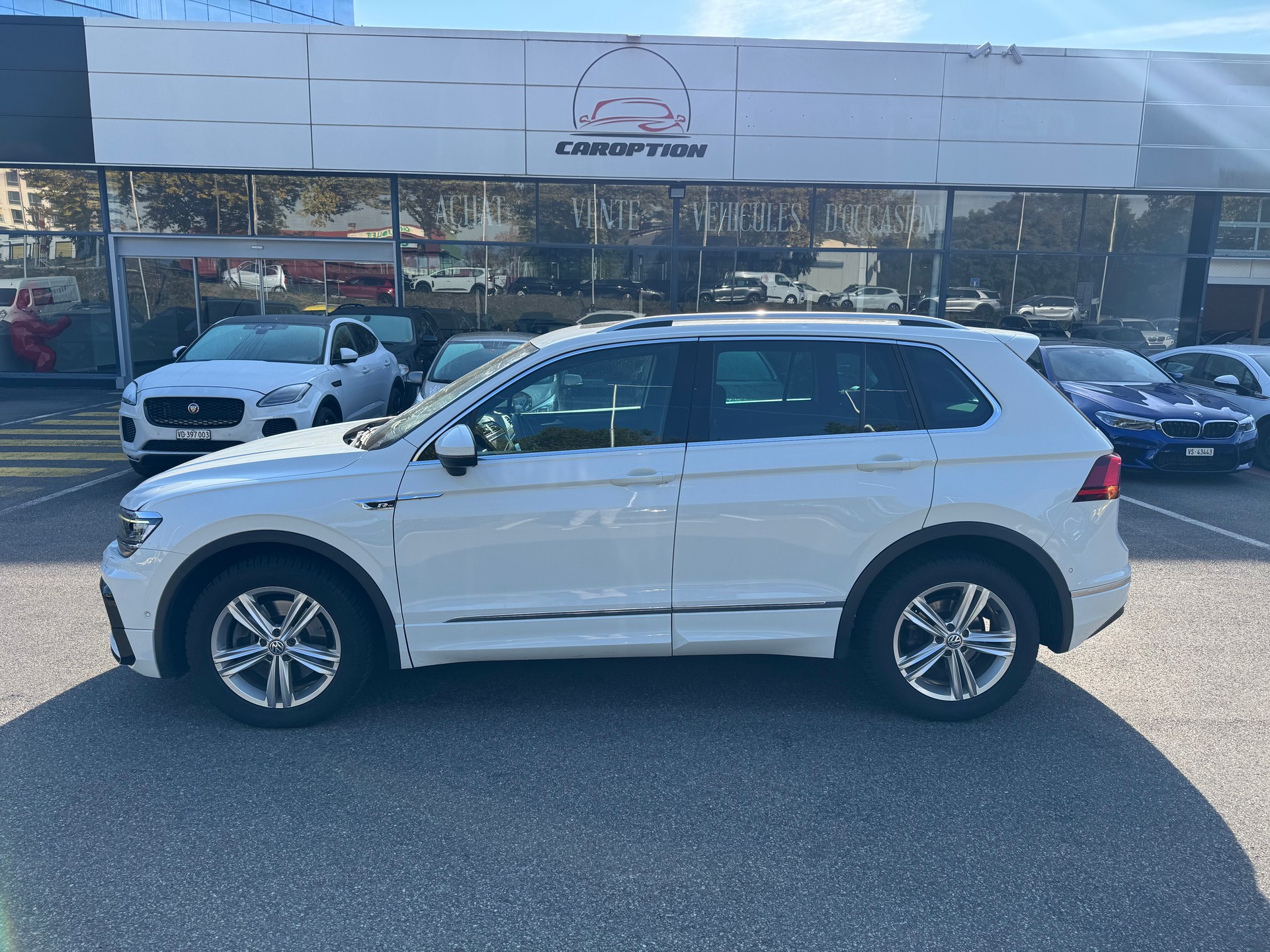 VW Tiguan 2.0TSI R-Line ABT 4Motion DSG-image-5