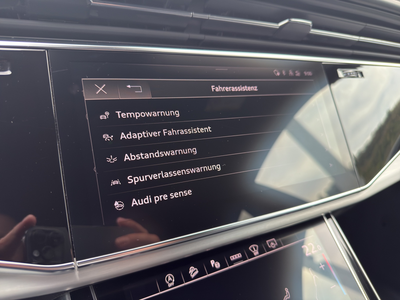 AUDI SQ8 TFSI quattro tiptronic-image-15