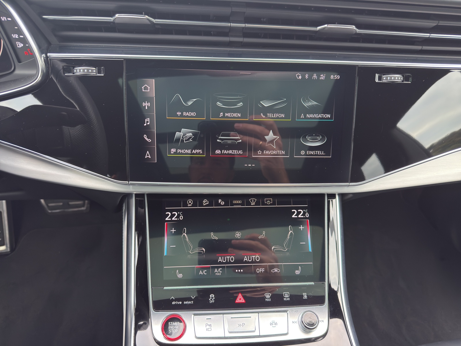 AUDI SQ8 TFSI quattro tiptronic-image-10