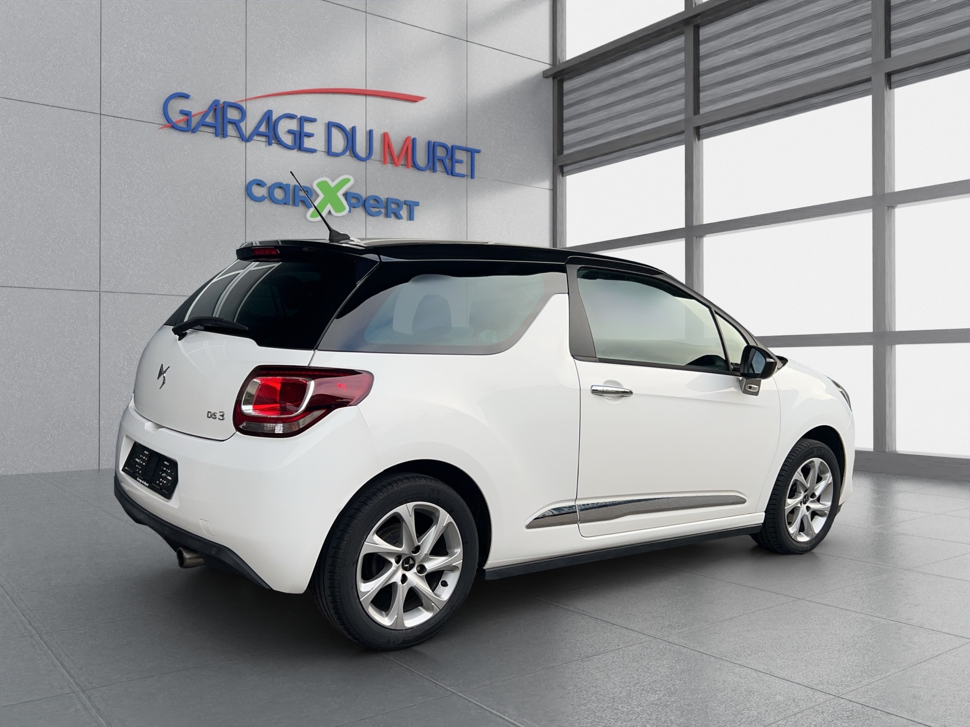 DS AUTOMOBILES DS 3 1.2 PureTech SO Chic-image-4