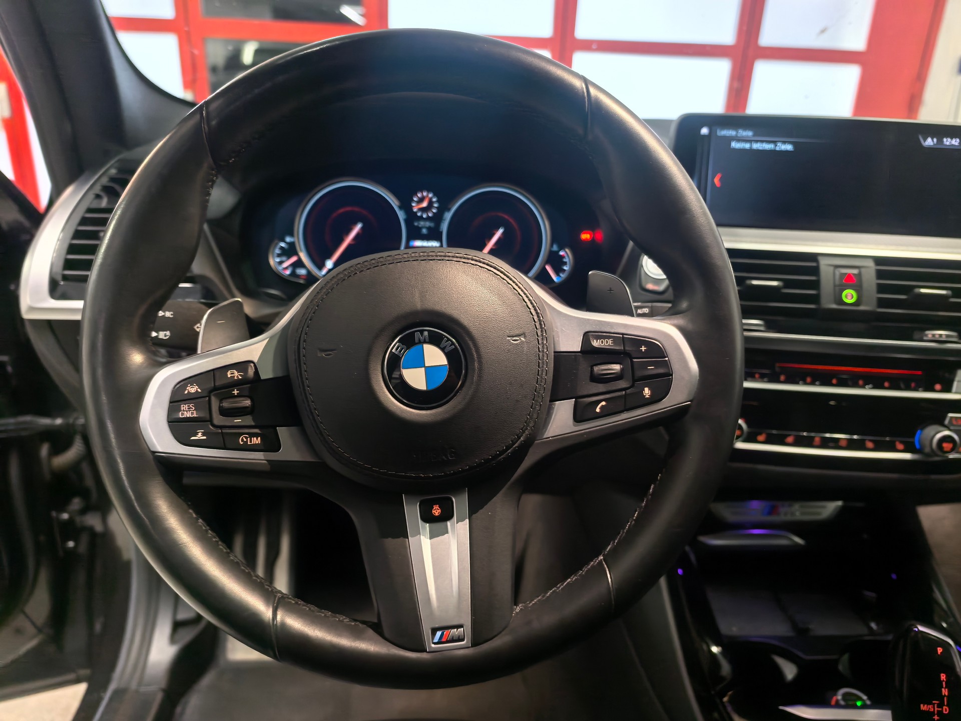 BMW X3 xDrive M40i Steptronic-Sitzlüftung, Pano, Bmw Display Key, 360°,Abstandtempomat-image-8