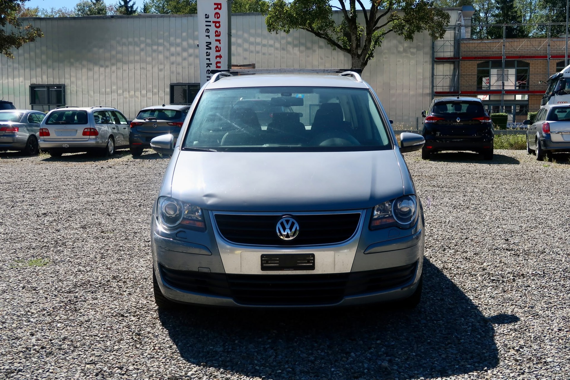 VW Touran 1.4 TSI Trendline-image-1