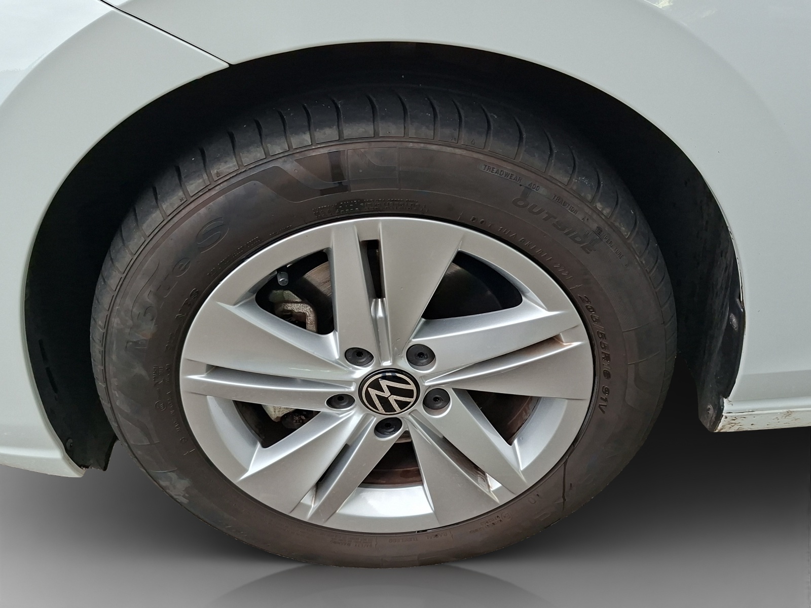 VW Golf 1.5 e TSI ACT Life DSG-image-13